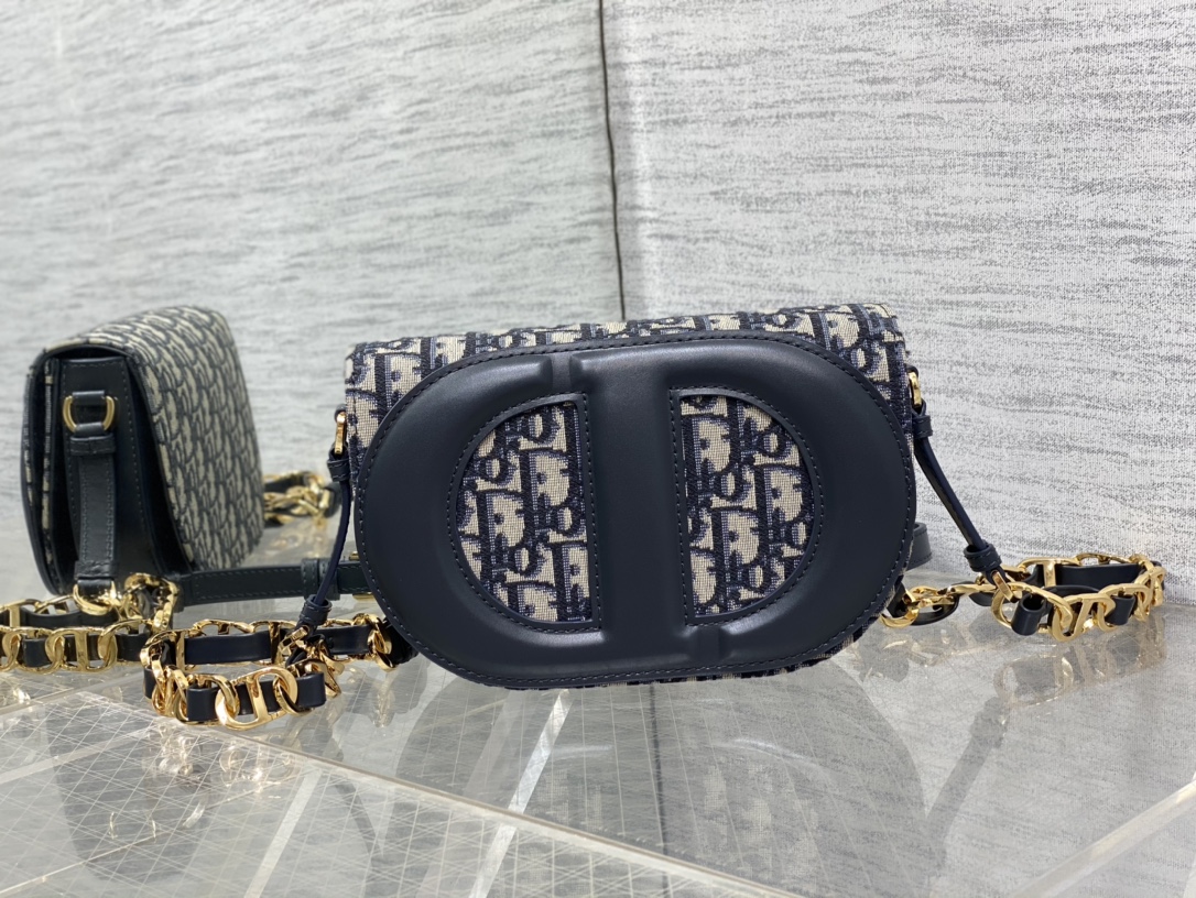 DIOR Signature Black Calfskin Embossed Logo Chain Shoulder Strap