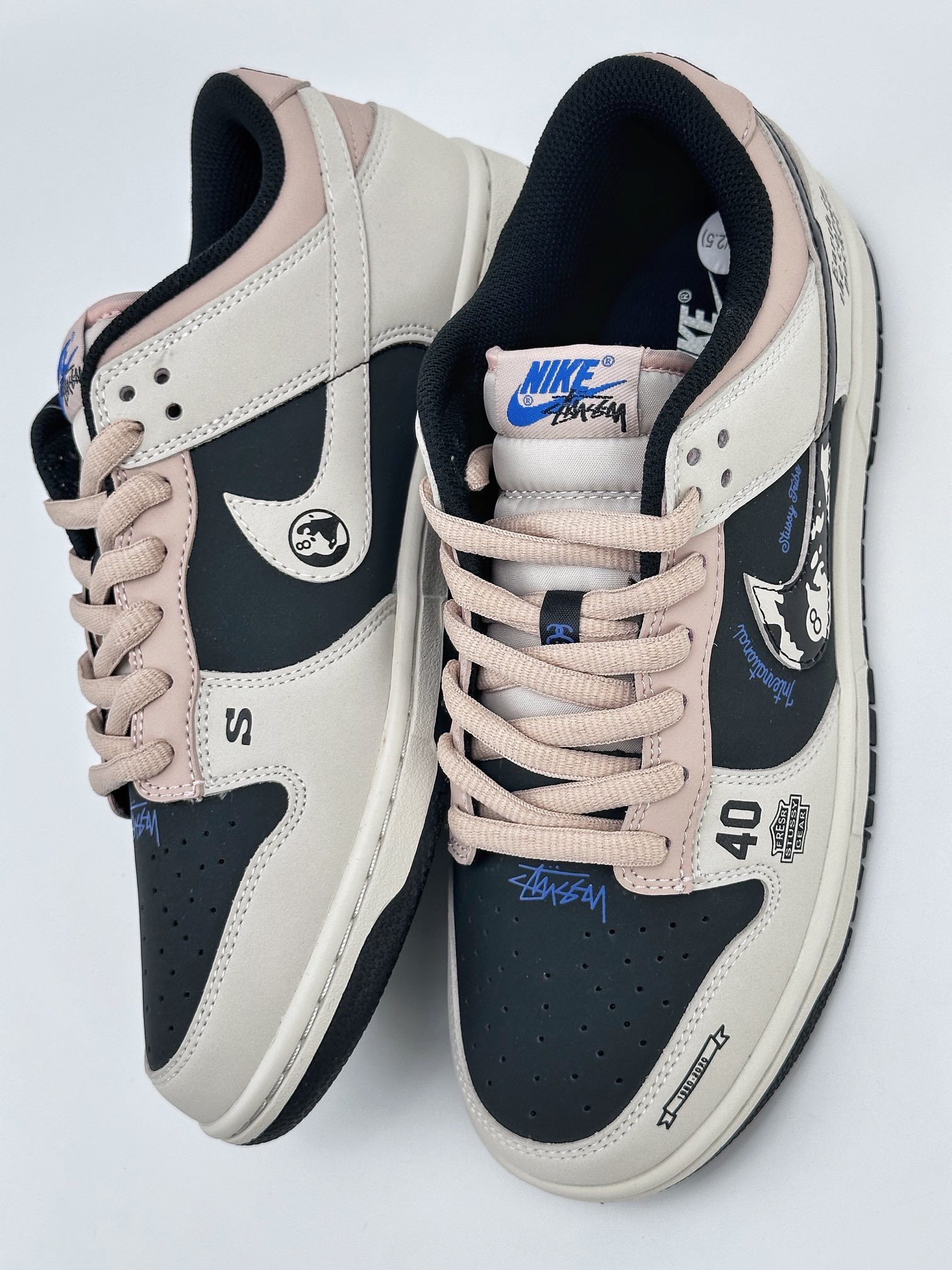 Nike SB Dunk Low x Stussy 黑白印花 ST6636-001