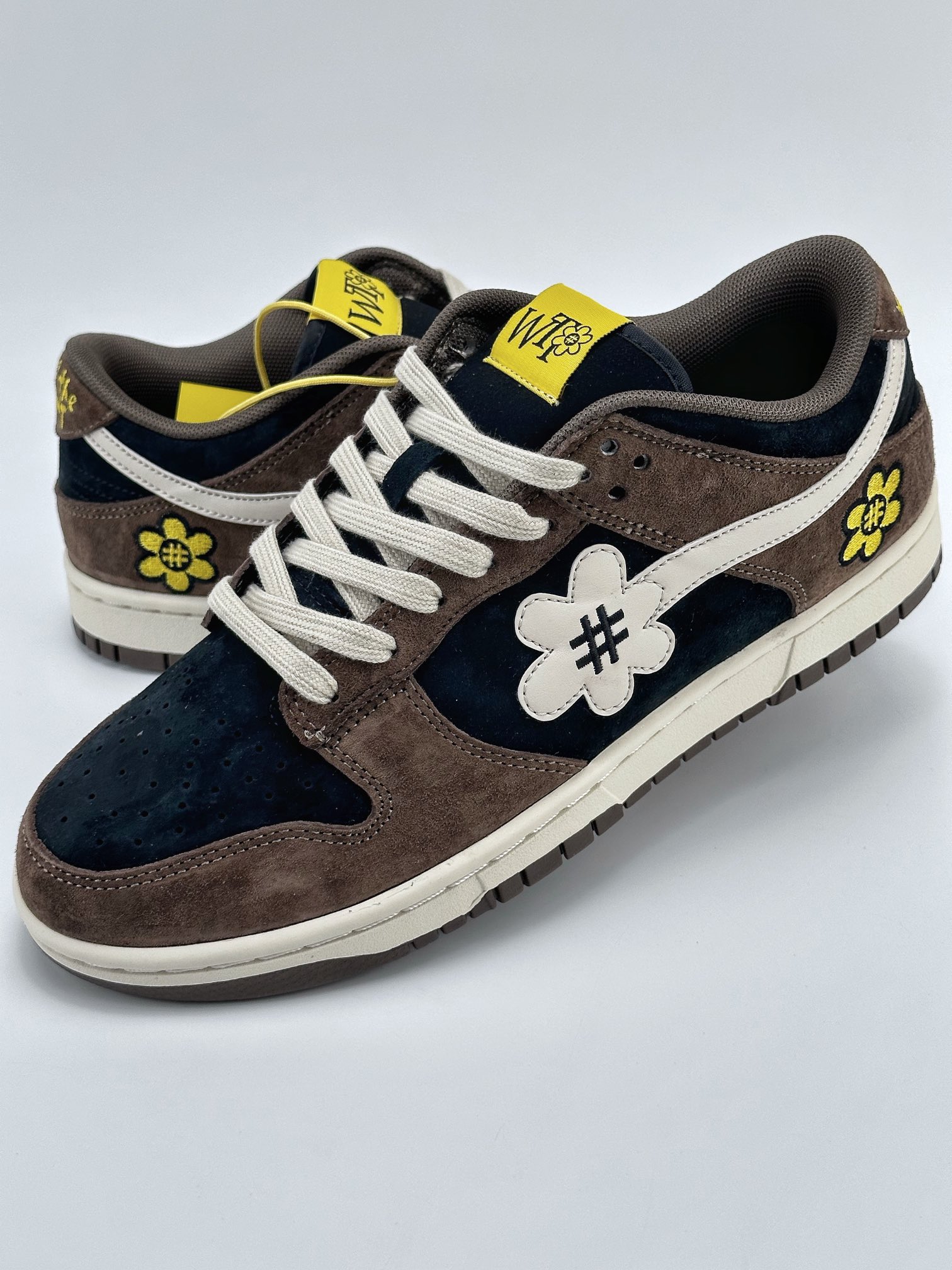 Nike SB Dunk Low 黑棕 太阳花 WTPS119 42 032