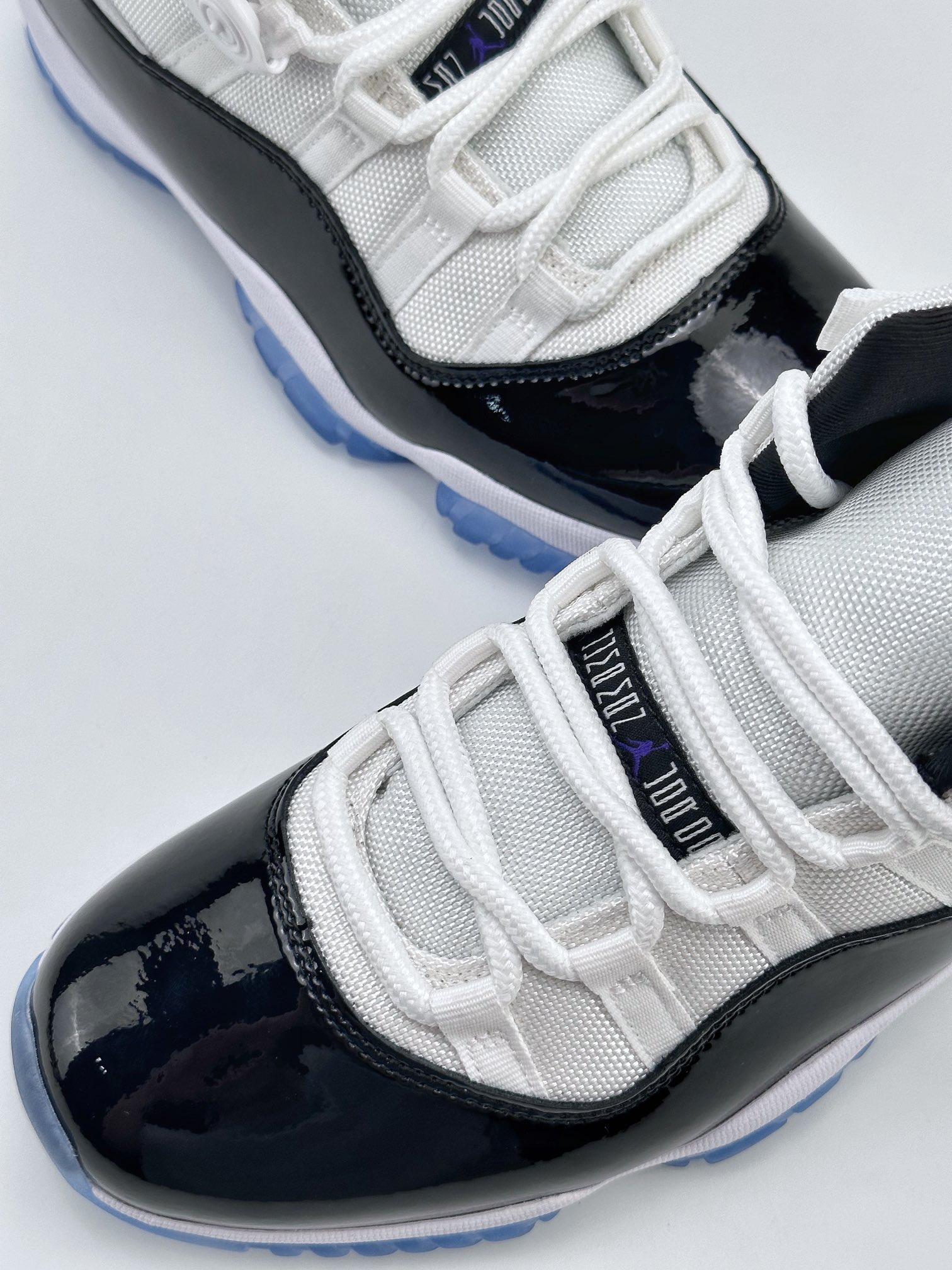 Air Jordan 11 High ”Concord” 康扣 528895-153