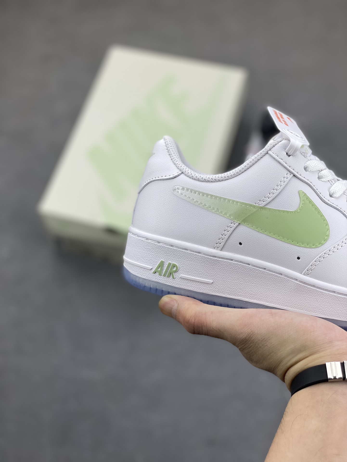 Nike Air Force 1 Low '07 'Gradient Green' Casual Sneakers 6 i1692657736 6936 4