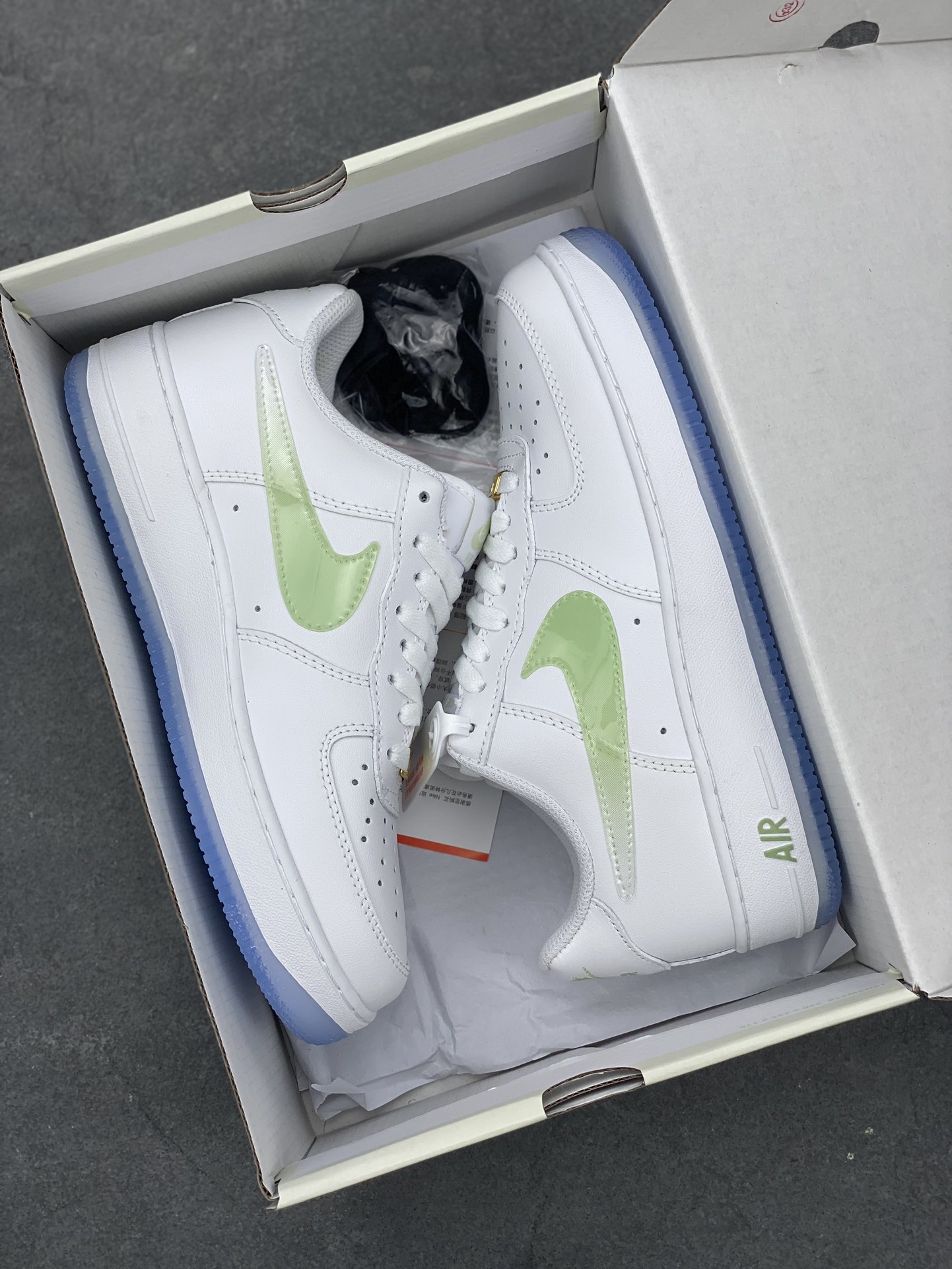 Nike Air Force 1 Low '07 'Gradient Green' Casual Sneakers 10 i1692657736 9162 8