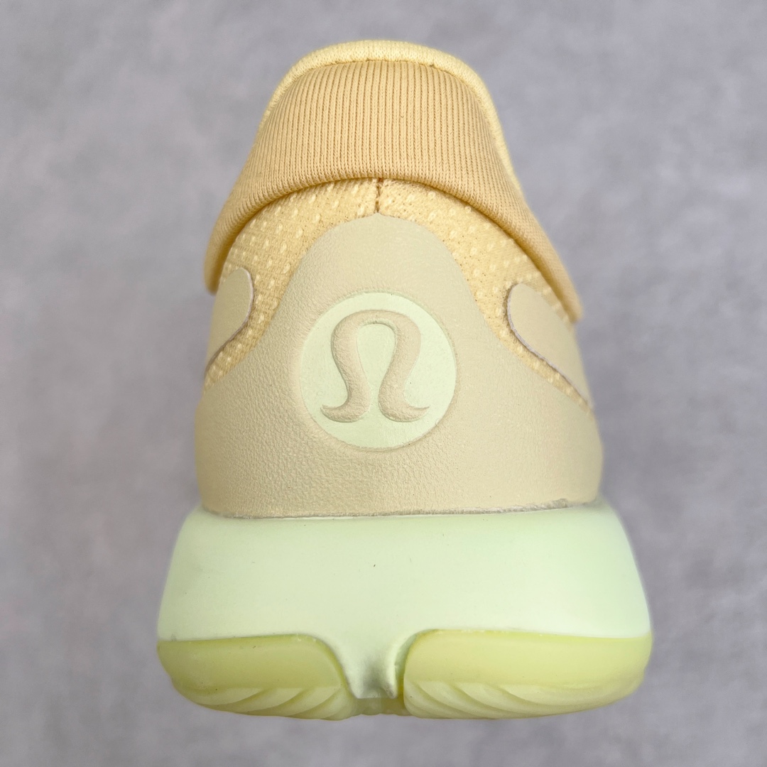 图片[8]-＃纯原福利 Lululemon Blissfeel 露露乐檬查奇系列低帮健身训练透气休闲运动慢跑鞋 跑步为主 训练为辅 呼应你的健身计划 分区弹力和支撑设计 平衡稳定度和灵活度中足结构为跑步和训练提供支撑 双密度中底 跑步时提供舒适回弹 训练时提供灵活支撑 分压式外底 提升抓地力和灵活度 尺码：36 36.5 37.5 38 38.5 39 40 40.5 41 42 42.5 43 44 44.5 45-选品中心