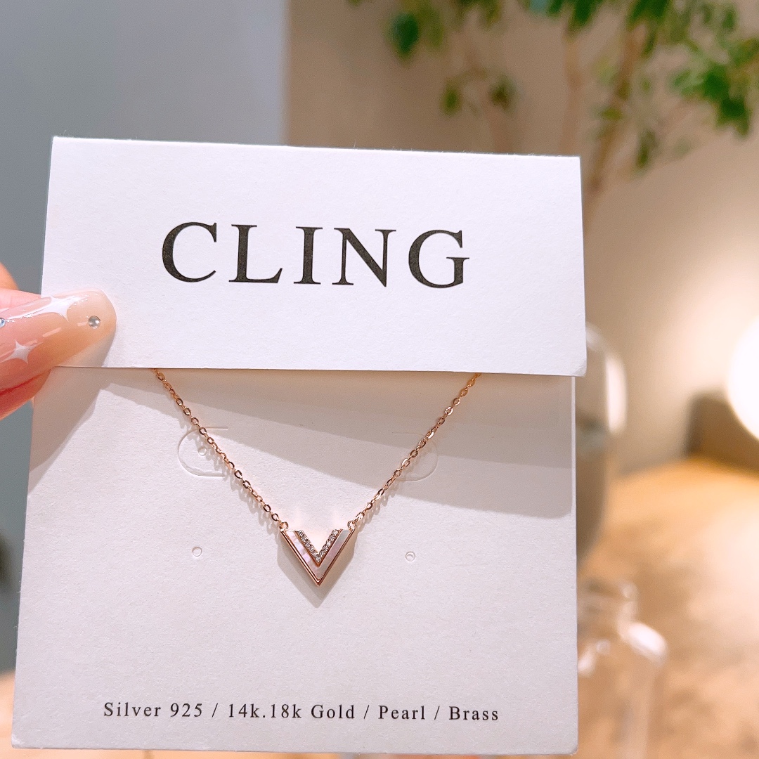 インスタ風純銀ネックレスゴールド 婚姻届提出