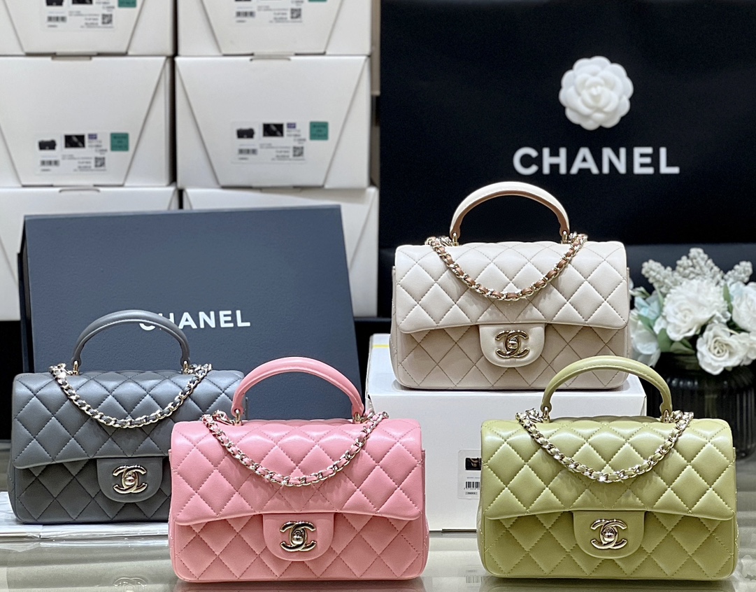 Cuatro piezas de nuevos colores originales llegaron juntas