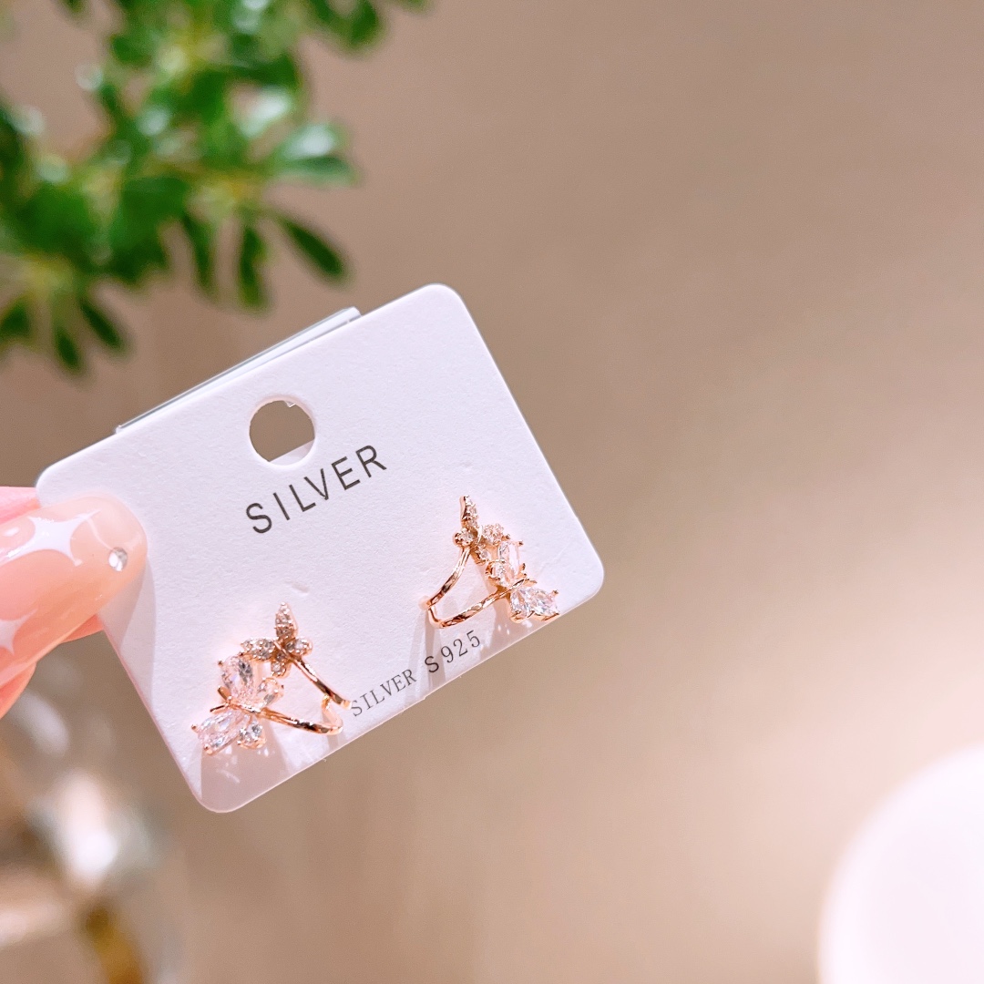 幻想的アレルギー対応シルバーイヤリングゴールド ウェディング