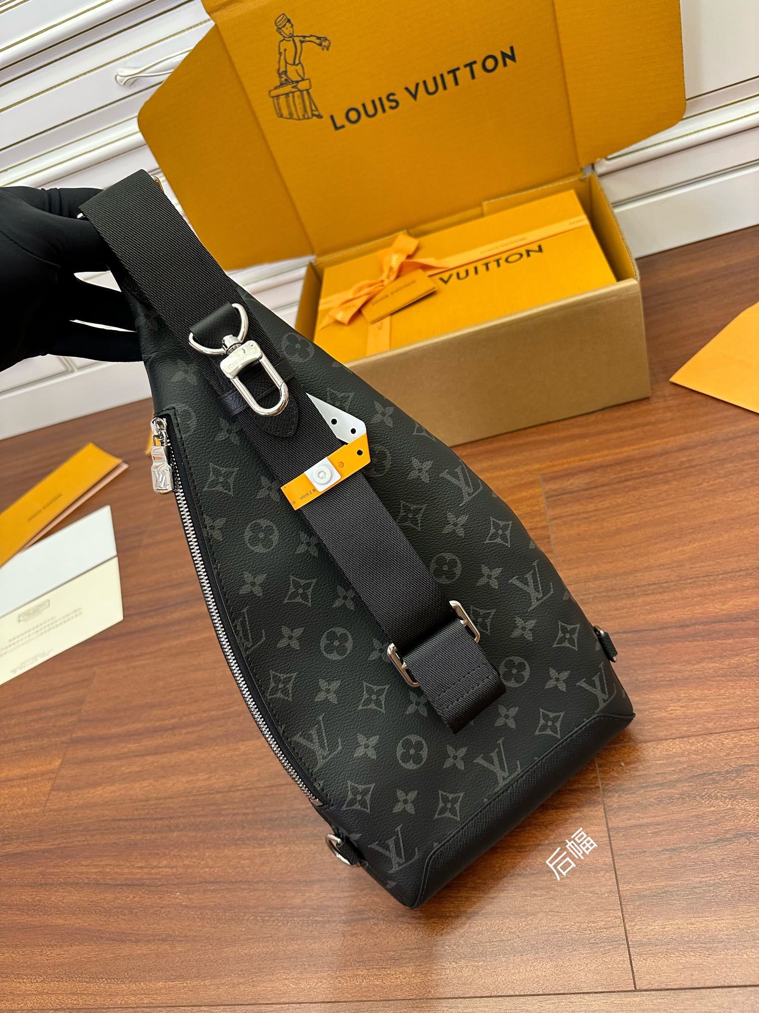 独家首发型号特正版M30936品质全面再次升级专柜同步电子芯片内码新礼盒礼品袋保护纸铜版电子标签合格证皮