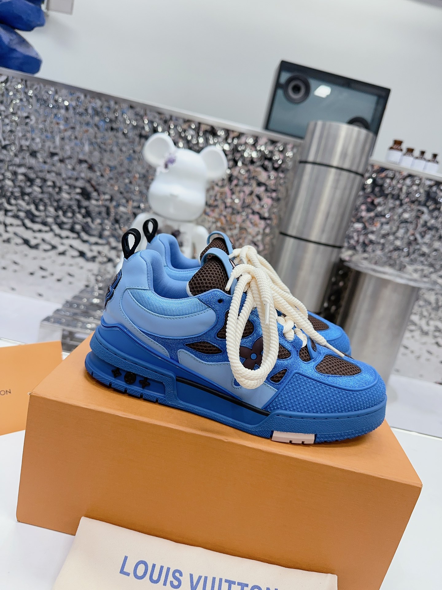 ： 𝙇𝙑 𝟐𝟎𝟐𝟑/𝐒𝐒 𝐧 𝐞𝐰 Louis Vuitton Walking Skateboarding Shoes Explosion, El LOUIS VUITTON T