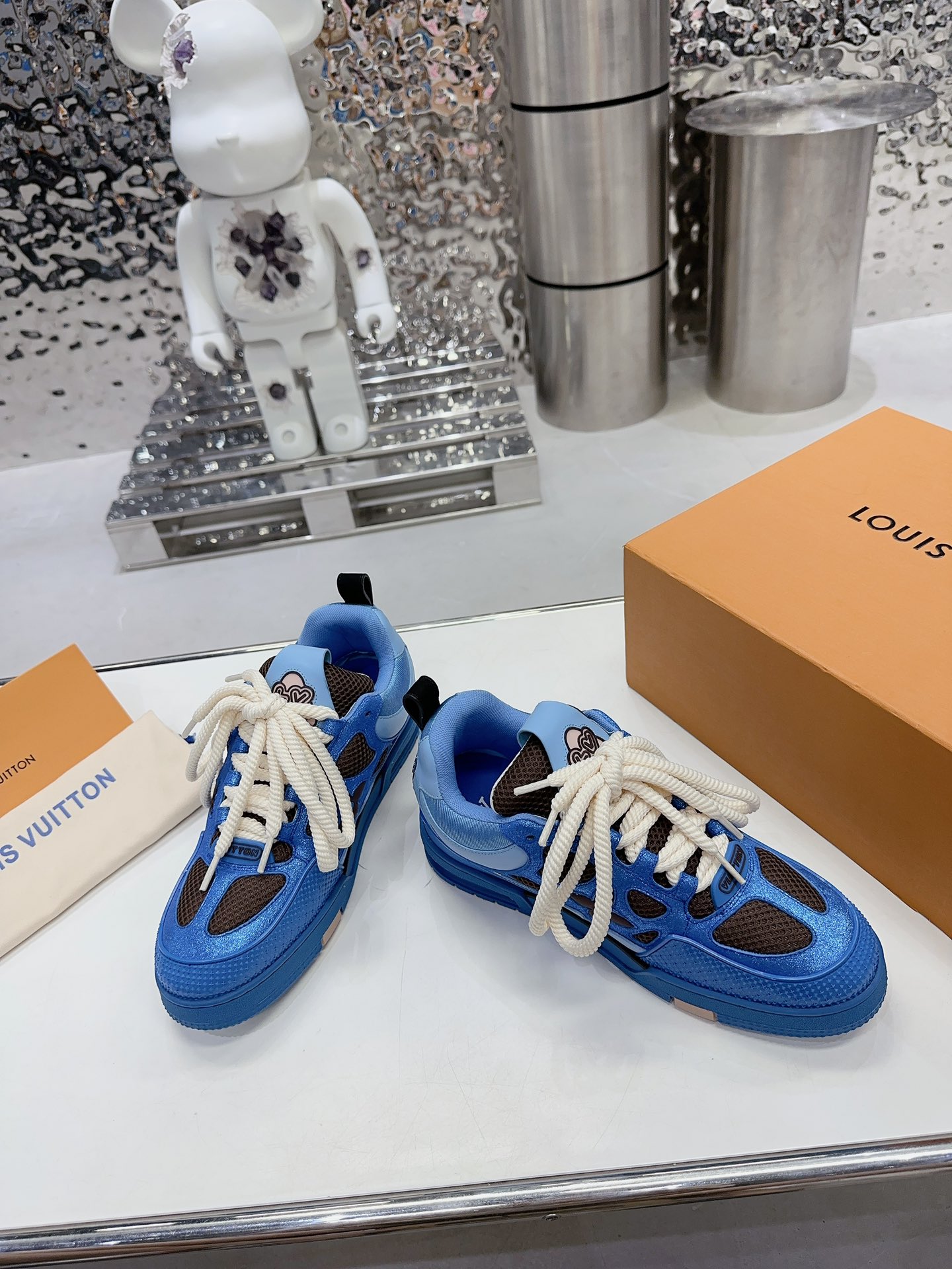 ： 𝙇𝙑 𝟐𝟎𝟐𝟑/𝐒𝐒 𝐧 𝐞𝐰 Louis Vuitton Walking Skateboarding Shoes Explosion, El LOUIS VUITTON T
