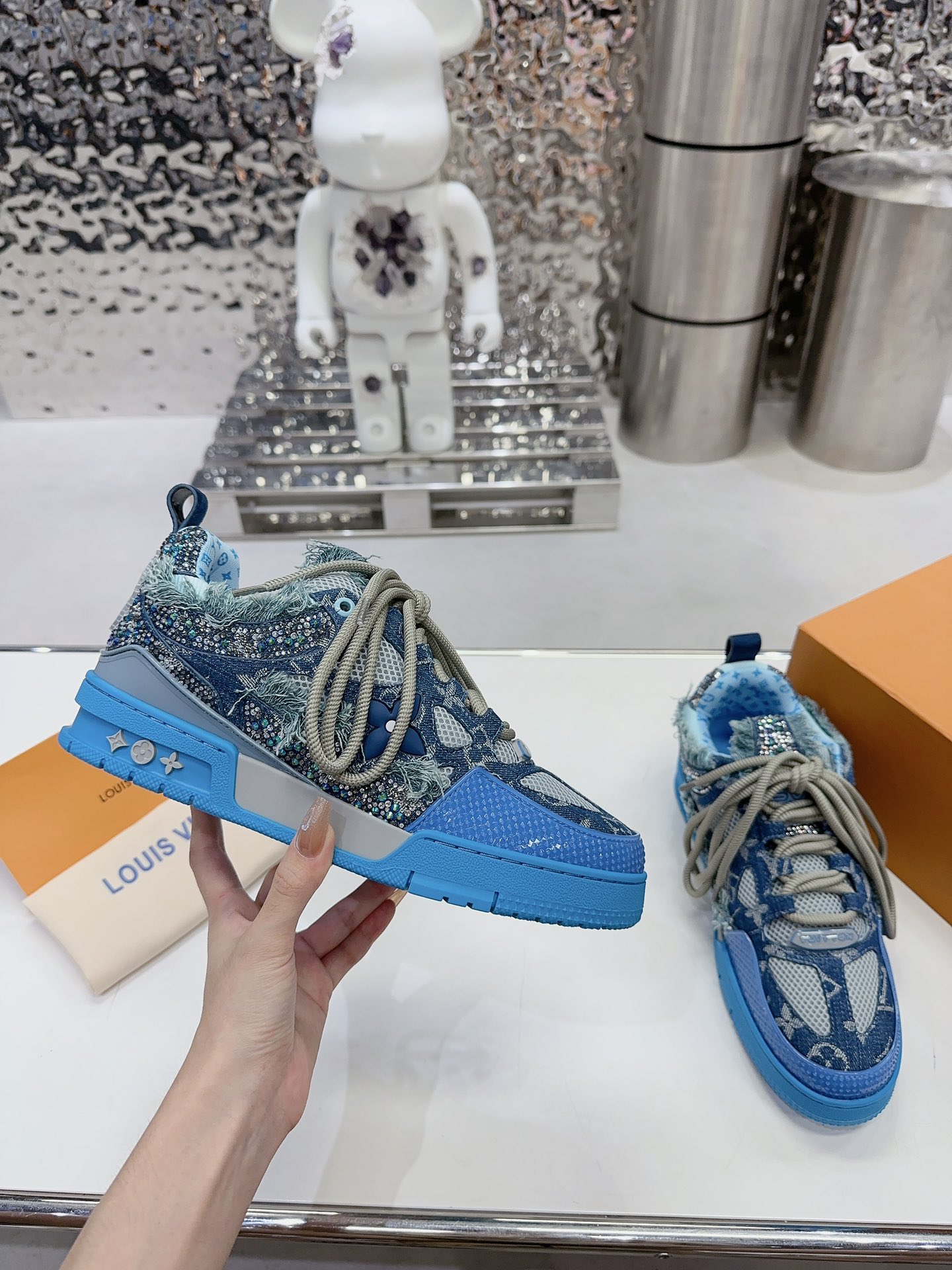 ：【】 𝙇𝙑 𝟐𝟎𝟐𝟑/𝐒𝐒 𝐧𝐞𝐰 Louis Vuitton Walking Skateboarding Shoes Popping up, las LOUIS VUITTO