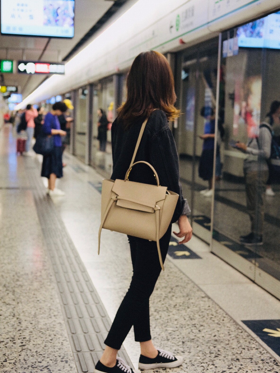 Celine Advanced upper body diagram