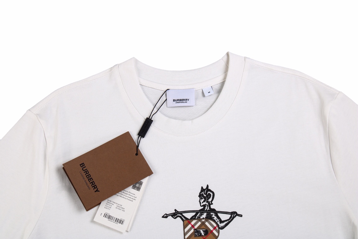 博柏利 Burberry 高级成衣风衣外套及大衣服饰 #8FB91F00 2