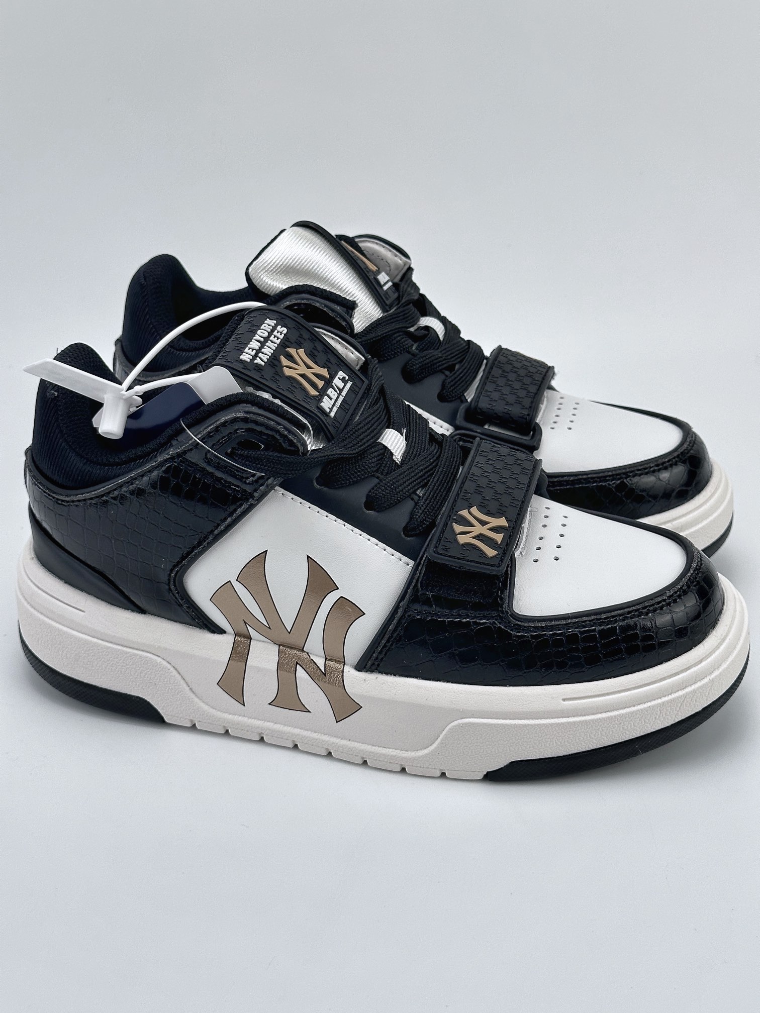 NY American Football Yankees MLB Big Ball Chunky A Running thick-soled daddy thick-soled casual sports jogging shoes 3ASXLMB3