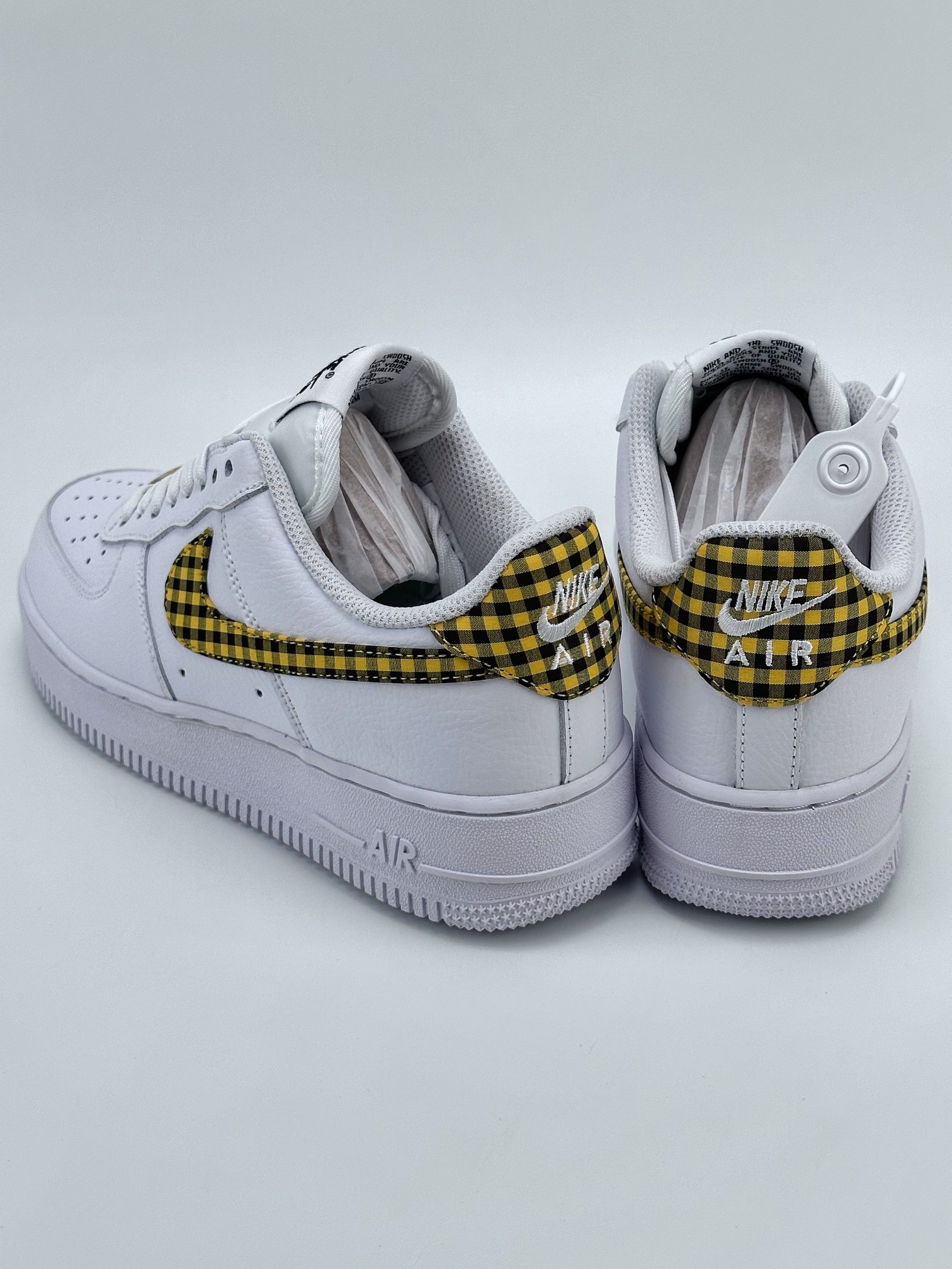 200 Nike Air Force 1 Low 07 黑黄格子勾 DZ2784-102