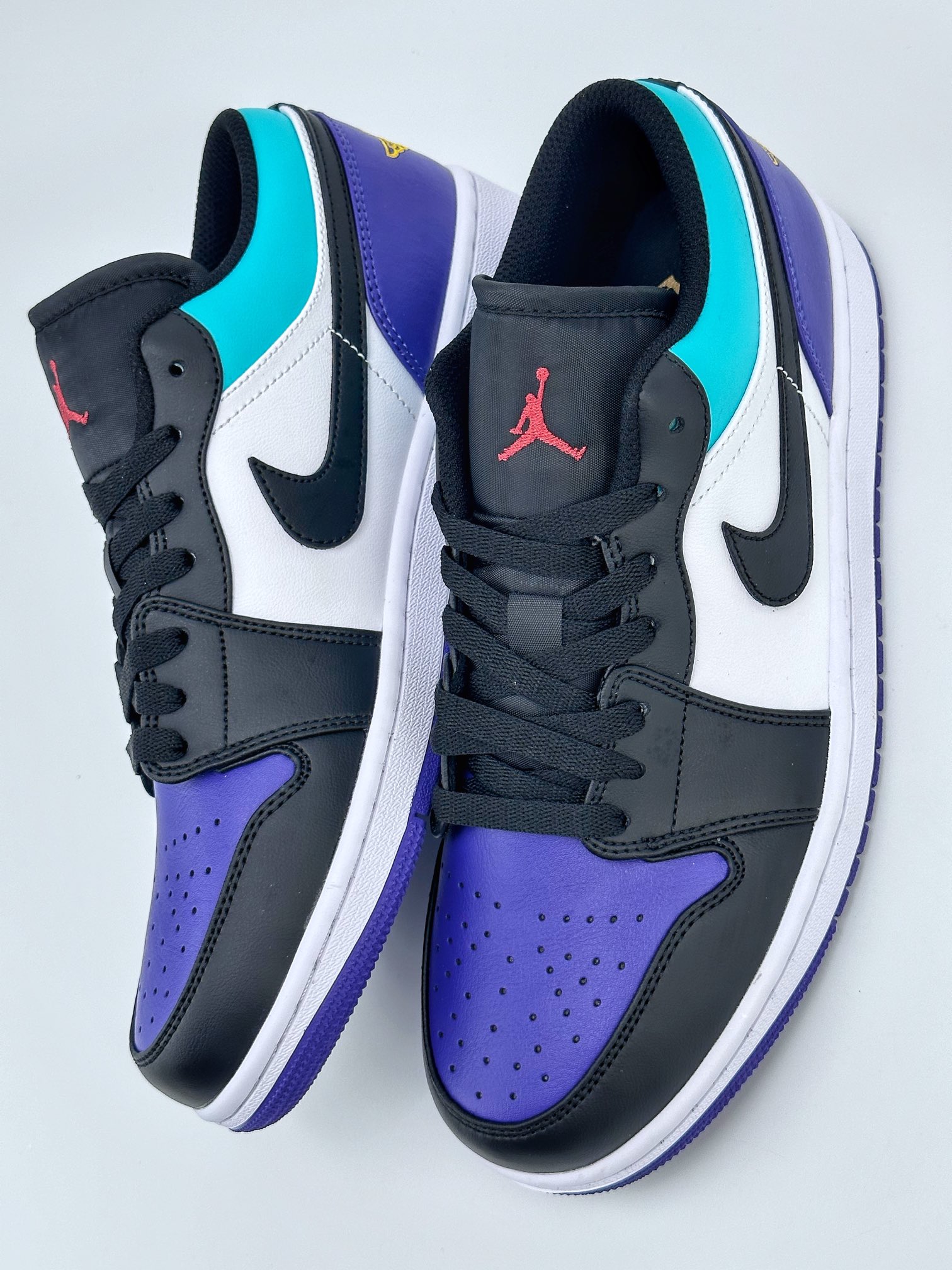 Air Jordan 1 Low White Black Purple 553558-154