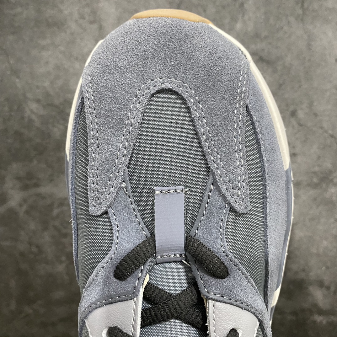 [LW version] Yeezy 700 Magnet Cement Gray FV9922