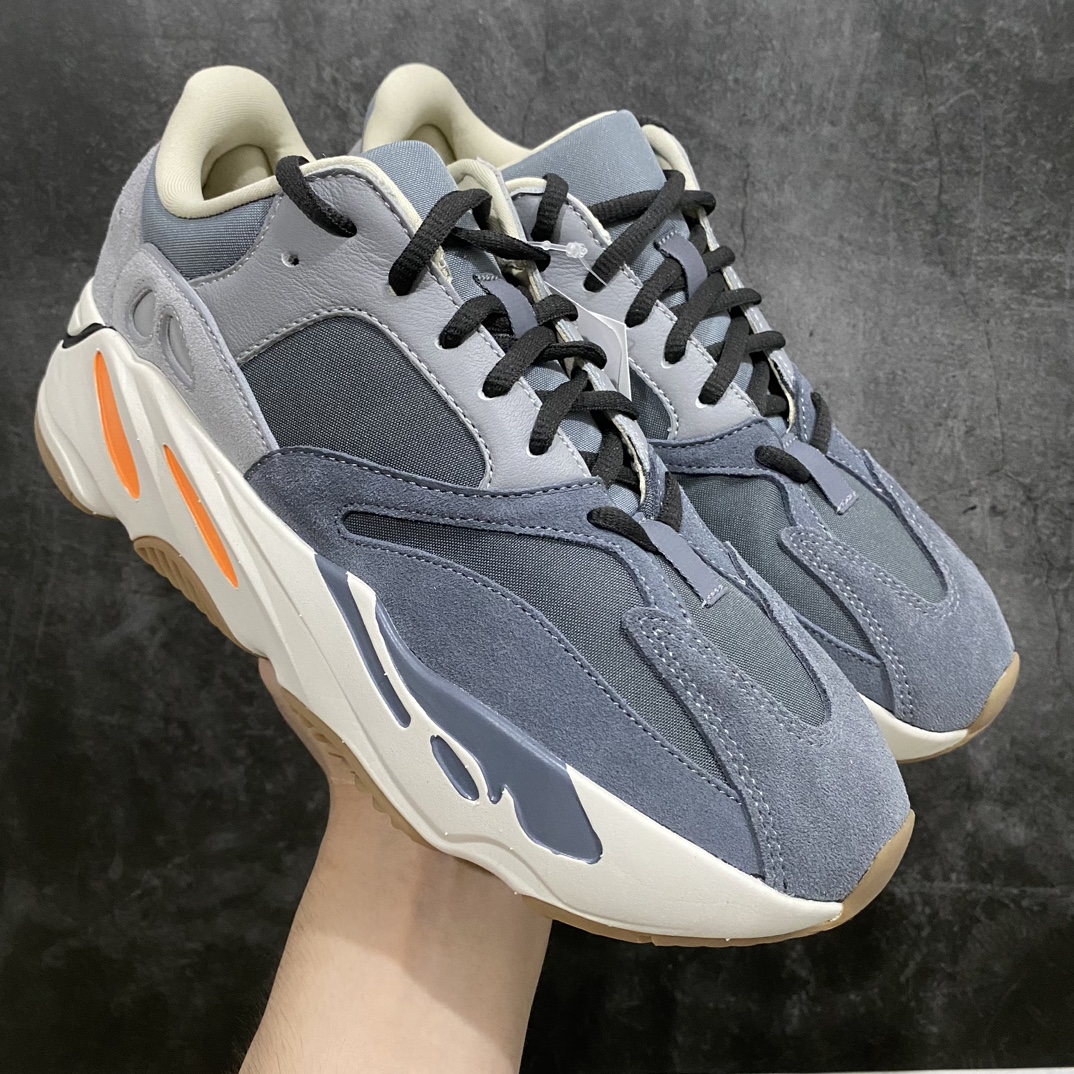 纯原版本Yeezy700Magnet