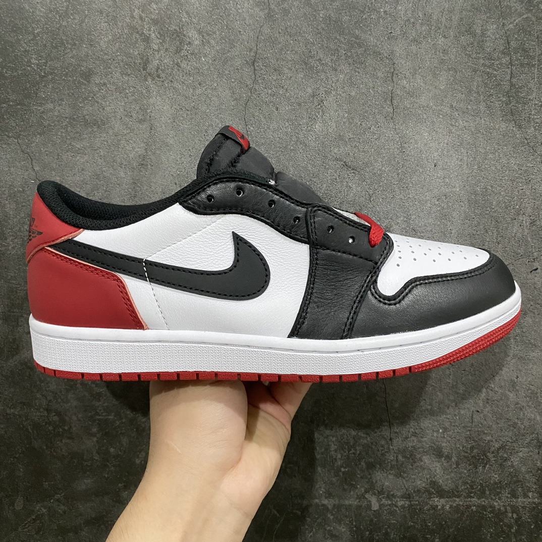 [OG version] Air Jordan 1 Low ”Black Toe” AJ1 Jordan 1 new black toe culture casual sports shoes CZ0790-106