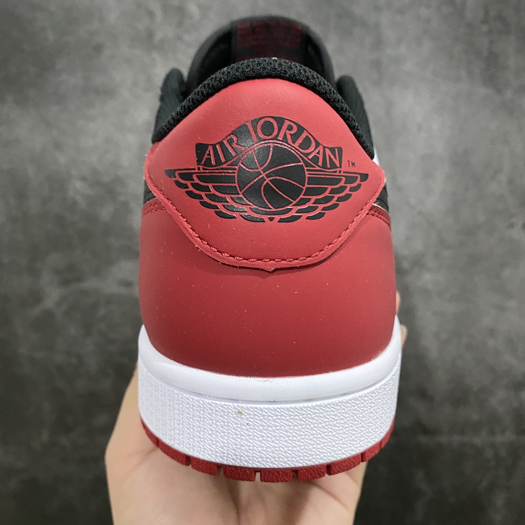 [OG version] Air Jordan 1 Low ”Black Toe” AJ1 Jordan 1 new black toe culture casual sports shoes CZ0790-106