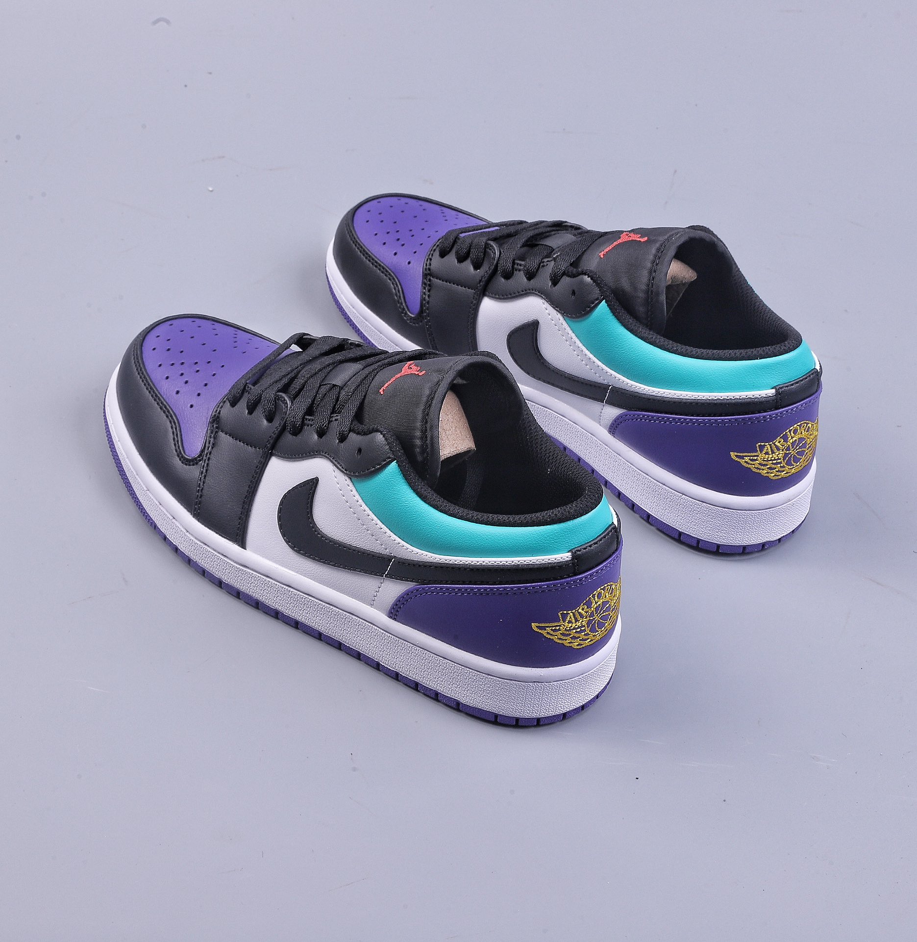 Air Jordan 1 Low 白黑紫 553558-154