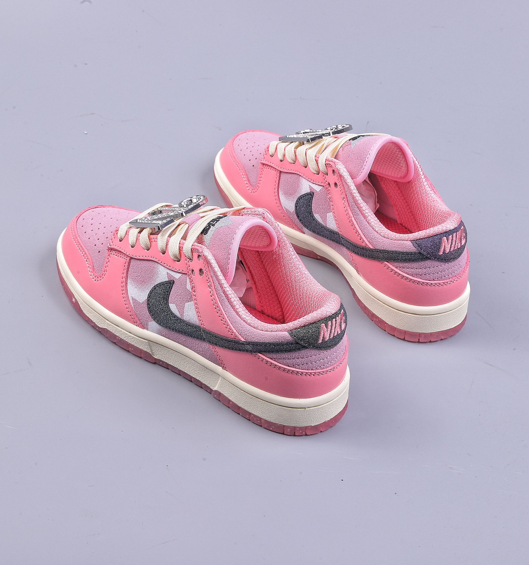 Nike Dunk Low ”Hot Punch and Pink Foam”芭比 barbie 防滑耐磨 FN8924-621