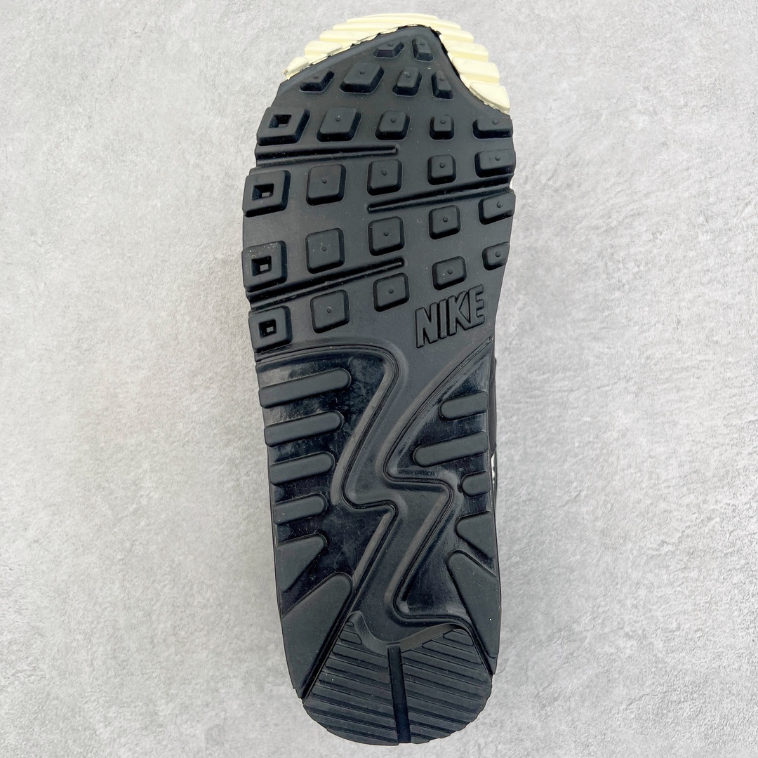 图片[9]-＃MX版 NK Air MAX 90 气垫复古减震跑步鞋 DQ8974-100 经典重温 独家陆续补货 外单专供大厂出品 品质稳定 一百余色 终端操作 Air Max 90于1990年推出 来自Air Max系列 在Air Max 1的基础上改进而得 增加了气垫面积 外型上也更为流线 最特別的就是加入了菱纹塑胶嵌板 为Air Max 90增添了许多潮流气息 皮革鞋面 造就出色耐穿性和支撑力 Max Air缓震配置搭配泡棉中底 令Air Max 90轻盈而舒适 华夫格橡胶外底 铸就Air Max 90非凡的抓地力 而Air Max 90不仅是一双跑鞋 它成功跨越了时间的演进 成为了球鞋文化与潮流圈中最熟为人知的鞋款之一 尺码：36 36.5 37.5 38 38.5 39 40 40.5 41 42 42.5 43 44 44.5 45-选品中心