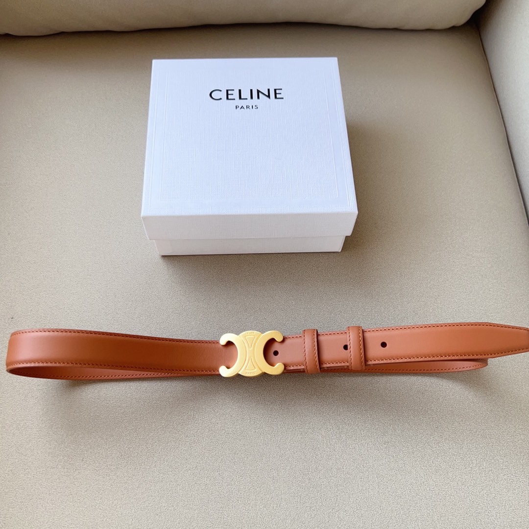 celine23TRIOMHE中号和