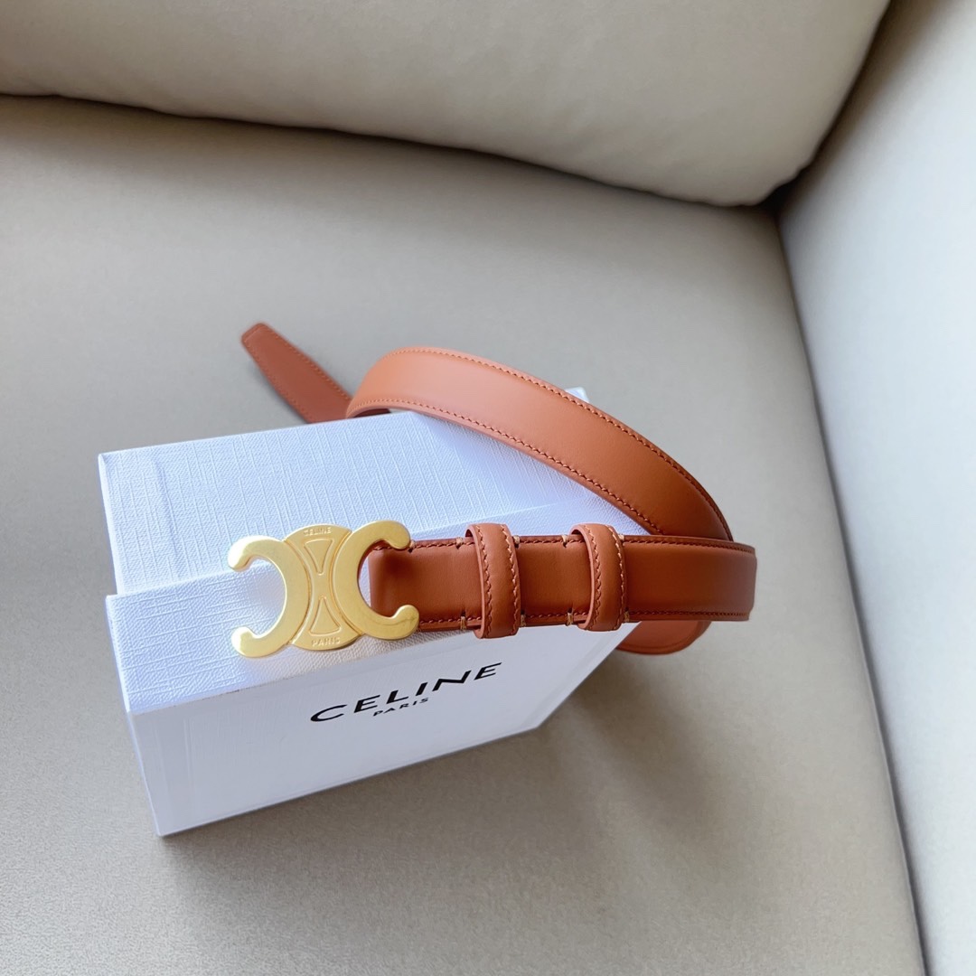 celine23TRIOMHE中号和