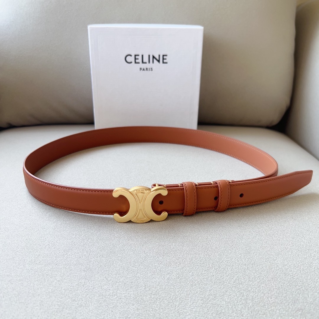 celine23TRIOMHE中号和