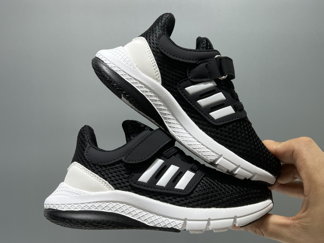 图片[9]-开春福利 A家新款网面魔术贴松紧带儿童运动鞋 尺码：26-37码 经典Adidas款式❤️ 网面拼接，透气又舒适☁️ 耐磨防滑大底，脚感超赞👍🏻-选品中心