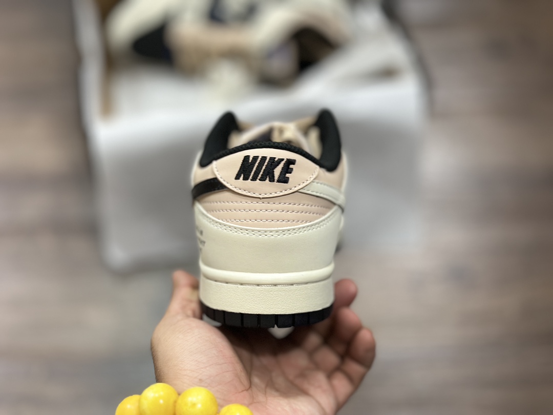 300 NIKE SB Dunk Low 低帮休闲运动鞋 ST6636-001