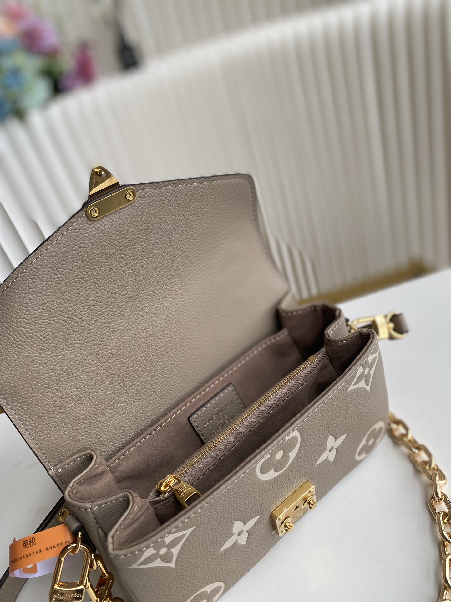 Loewe Classic Luxury Handbag Shoulder Crossbody Bag Ref.1AF32DC4 8