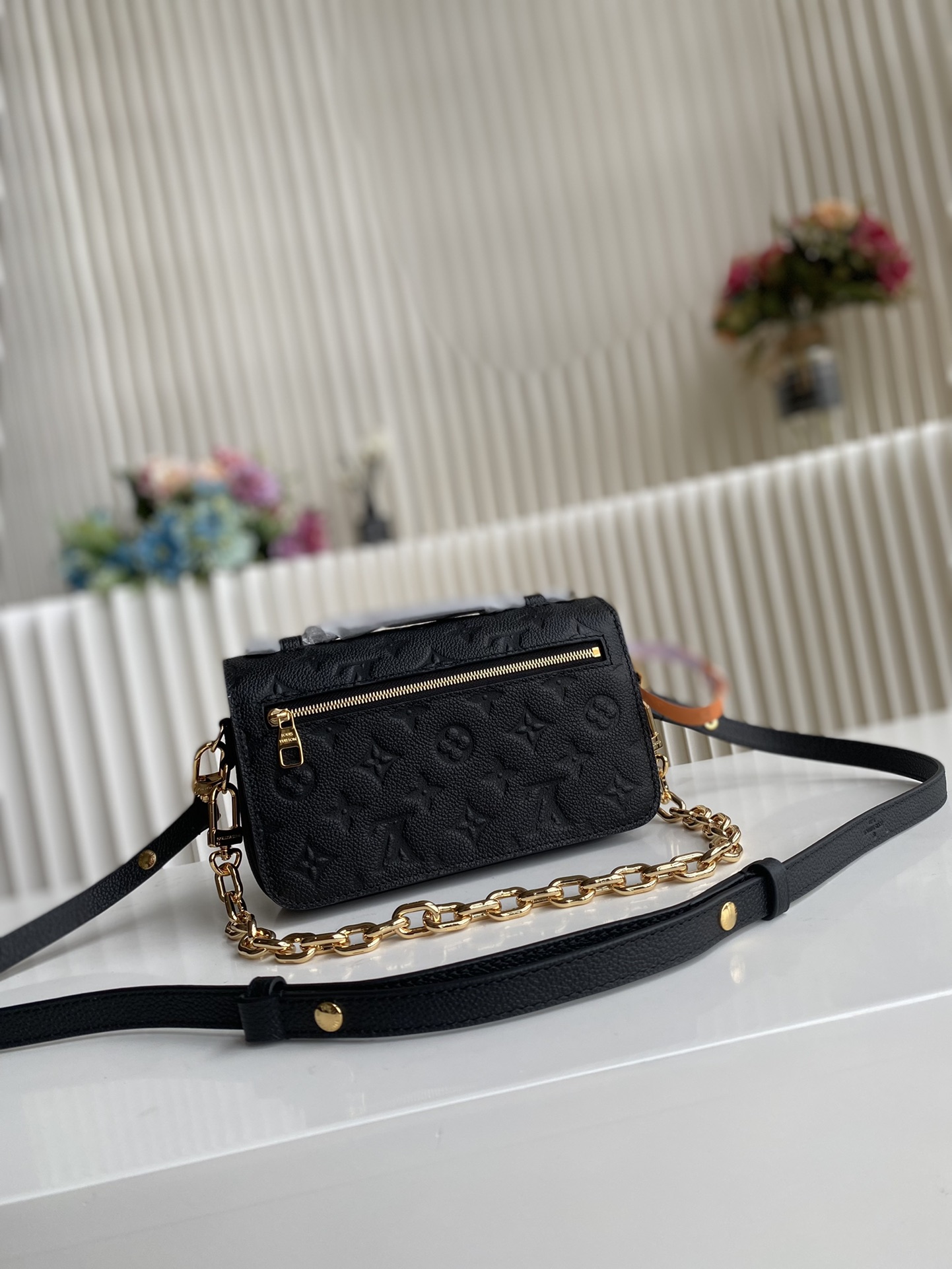 Goyard Classic Luxury Handbag Shoulder Crossbody Bag Ref.90C682F7 3