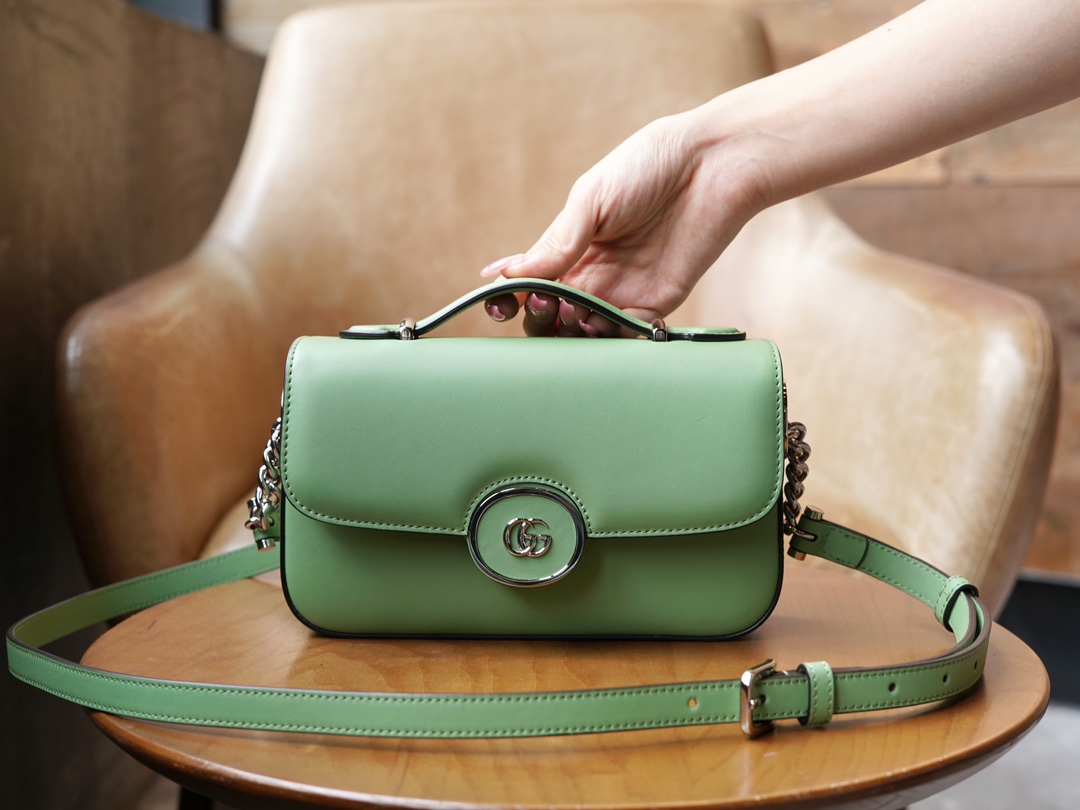 Gucci Crossbody & Shoulder Bags Green Mini