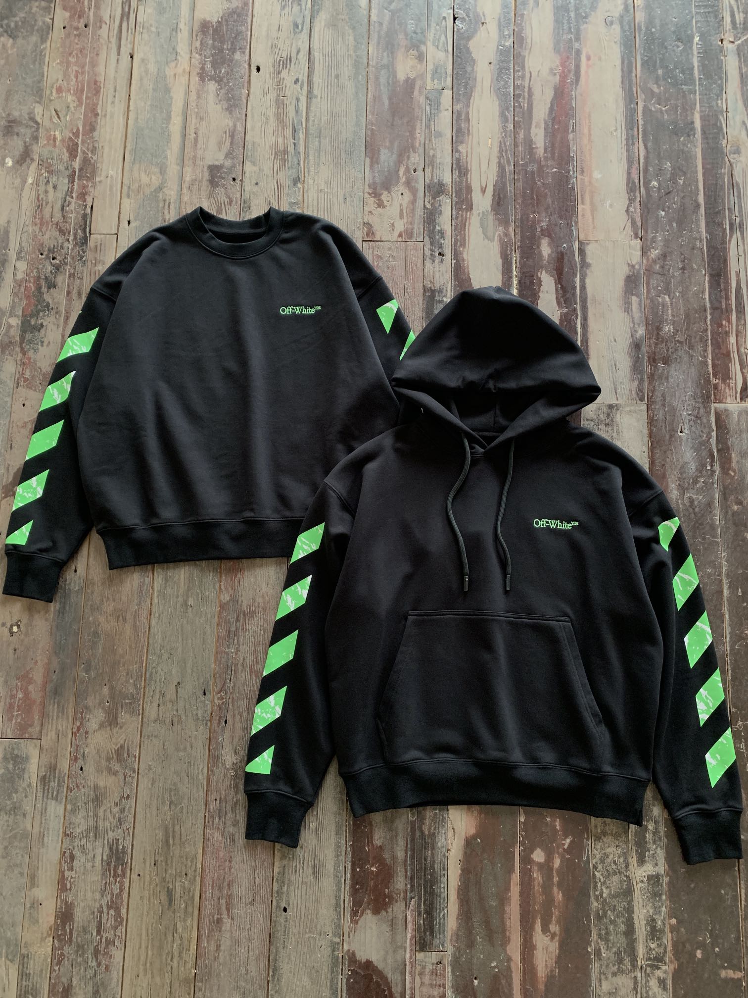 Off-White Moon Image Arrow Print Hoodie/Sweatshirt, Black with Green Graffiti 3 i1692788721 1451 1