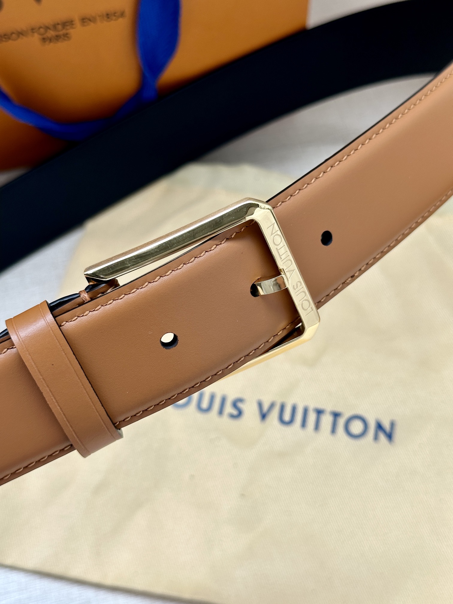 Louis Vuitton Haute Couture Luxury Atelier Designer Belt Tie Accessories 2