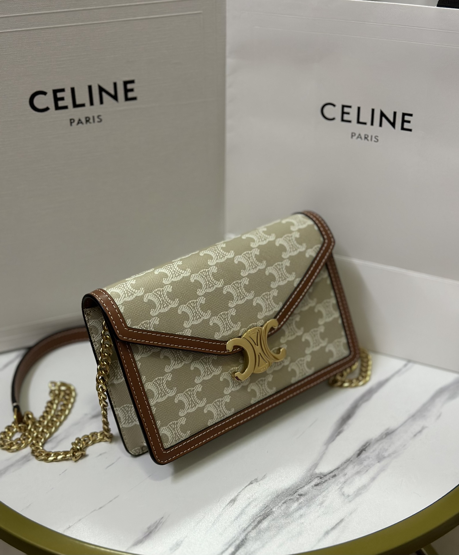 Celine Style Beige Leather Top Handle Bag style reference detail image 3 from source 772272