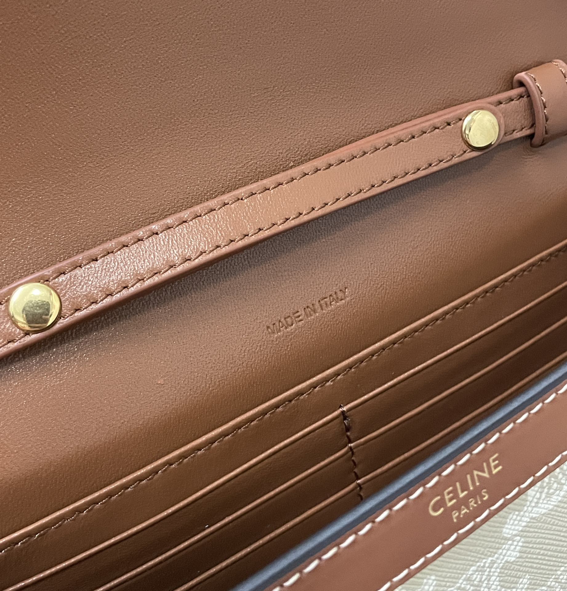 Celine Style Beige Leather Top Handle Bag style reference detail image 9 from source 772272