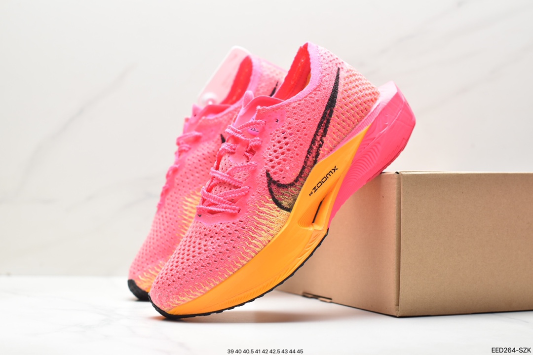 ZoomX Vaporfly Next% 3 Marathon Running Shoes DV4129-600