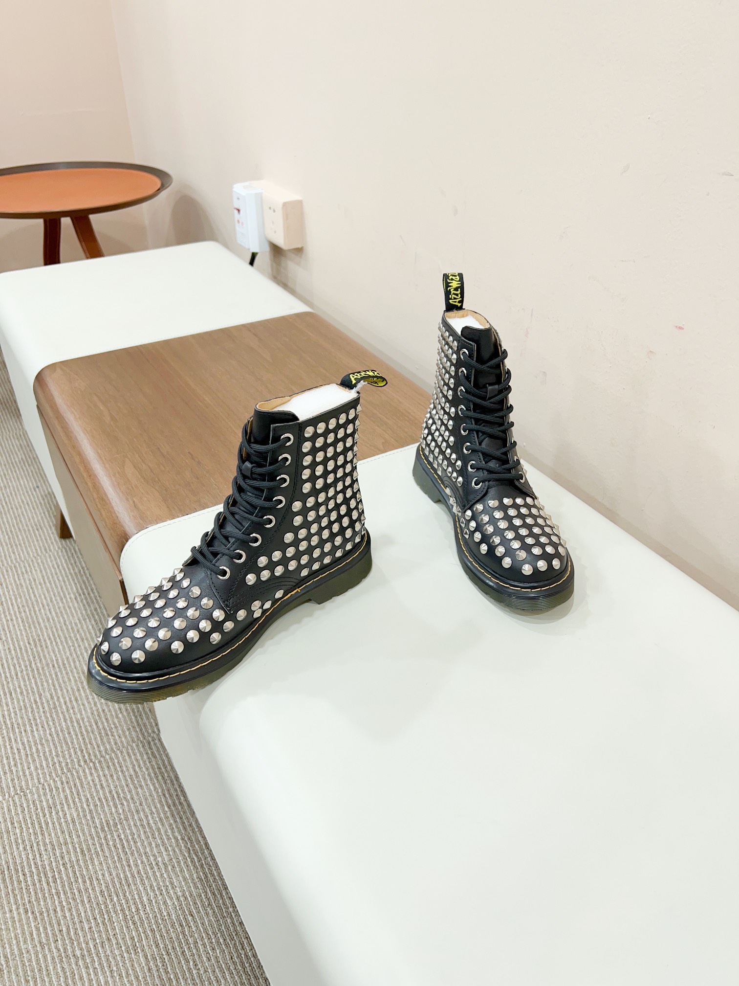 Dr. Martens 2023ss Boots: Comfortable, Certified, Best Value for Money - 图片 4