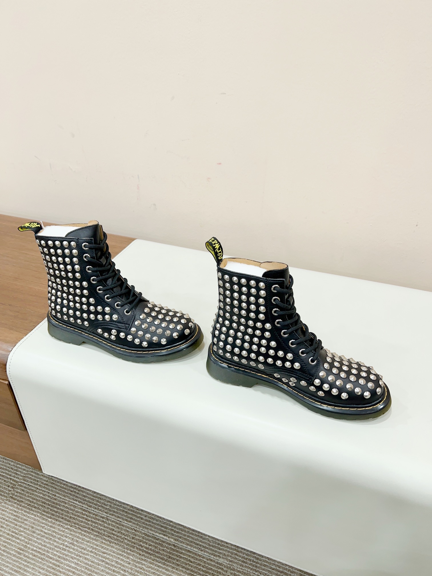 Dr. Martens 2023ss Boots: Comfortable, Certified, Best Value for Money - 图片 6