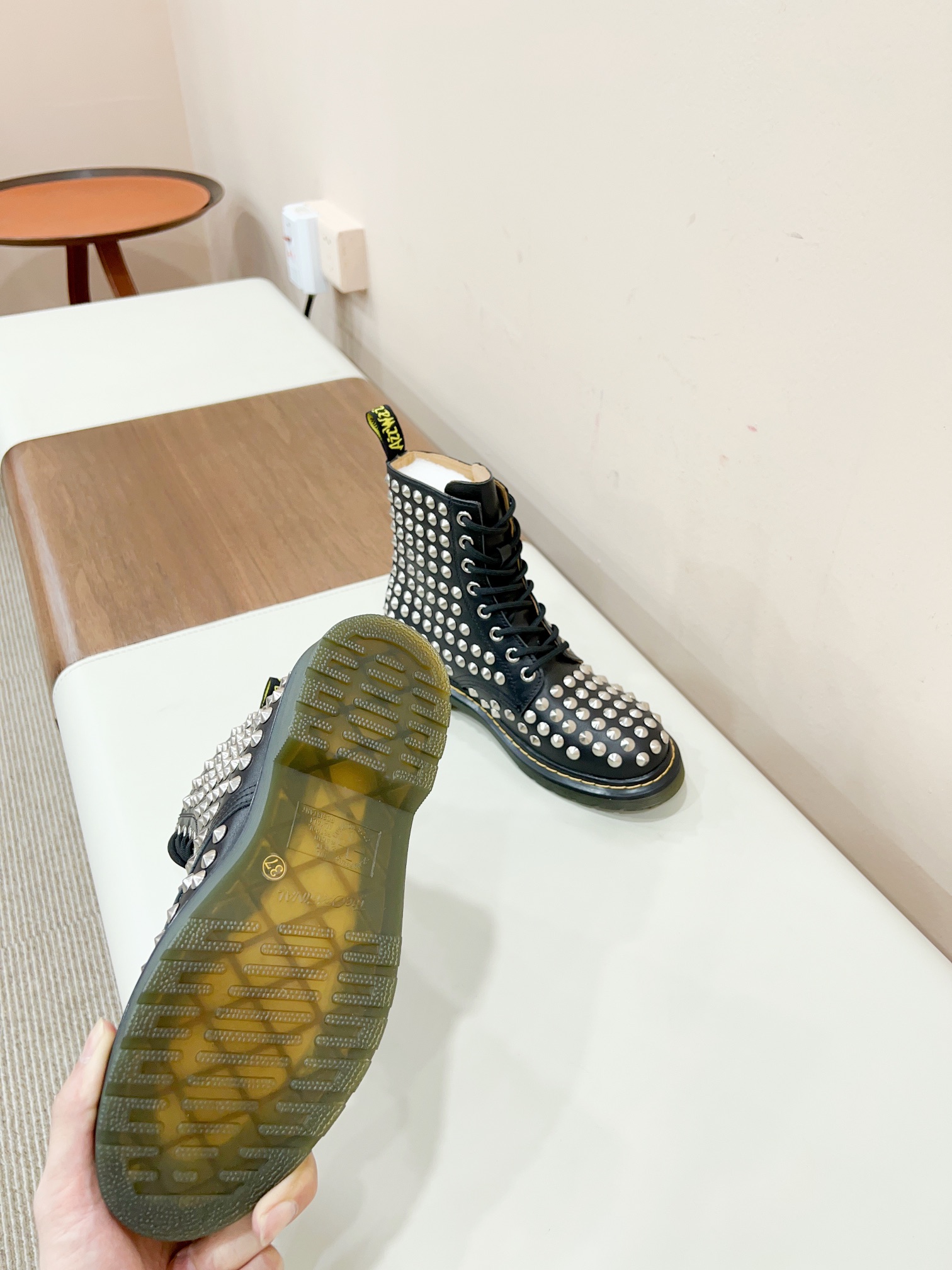 Dr. Martens 2023ss Boots: Comfortable, Certified, Best Value for Money - 图片 9