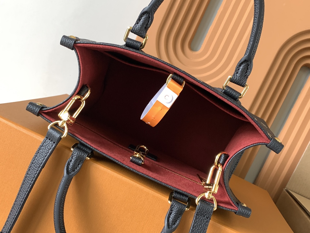 Louis Vuitton OnTheGo 小号手袋