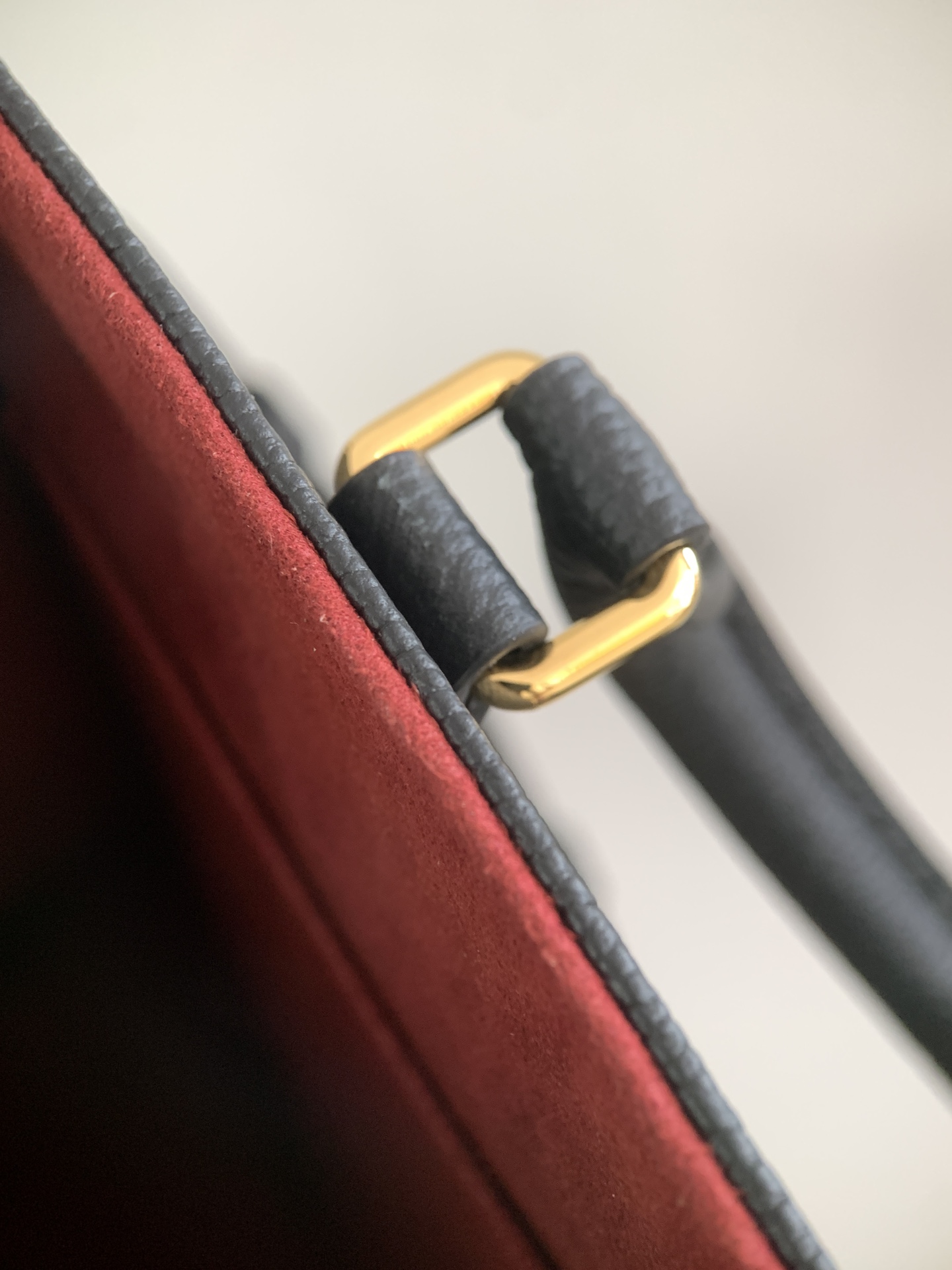 Louis Vuitton OnTheGo 小号手袋