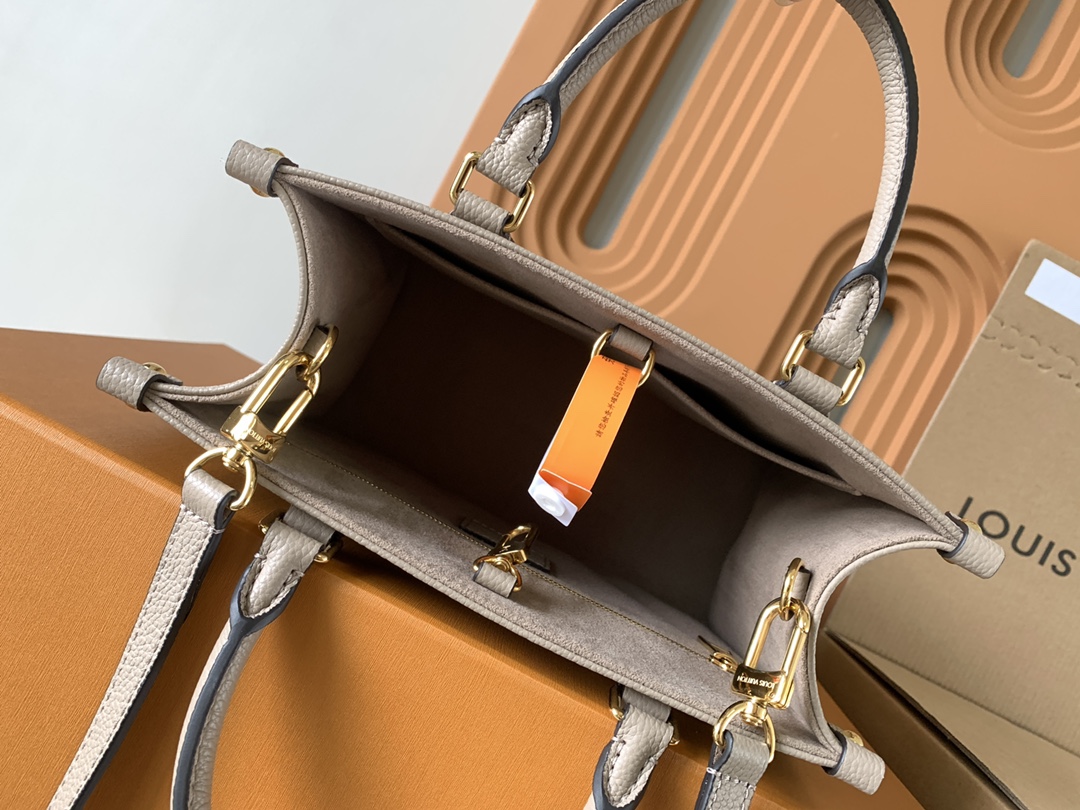 Louis Vuitton OnTheGo 小号手袋