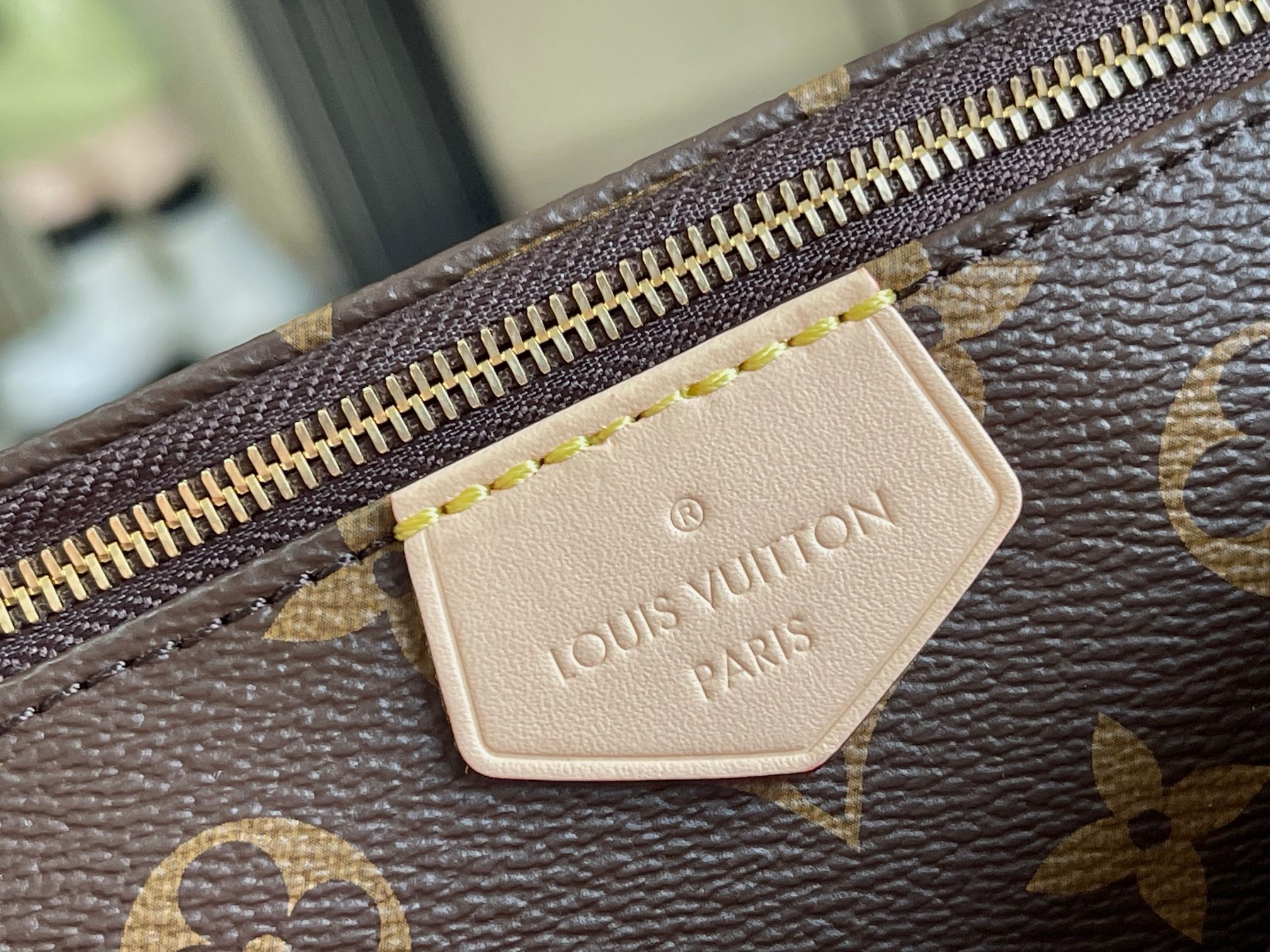Louis Vuitton Haute Couture Classic Luxury Handbag Shoulder Crossbody 5