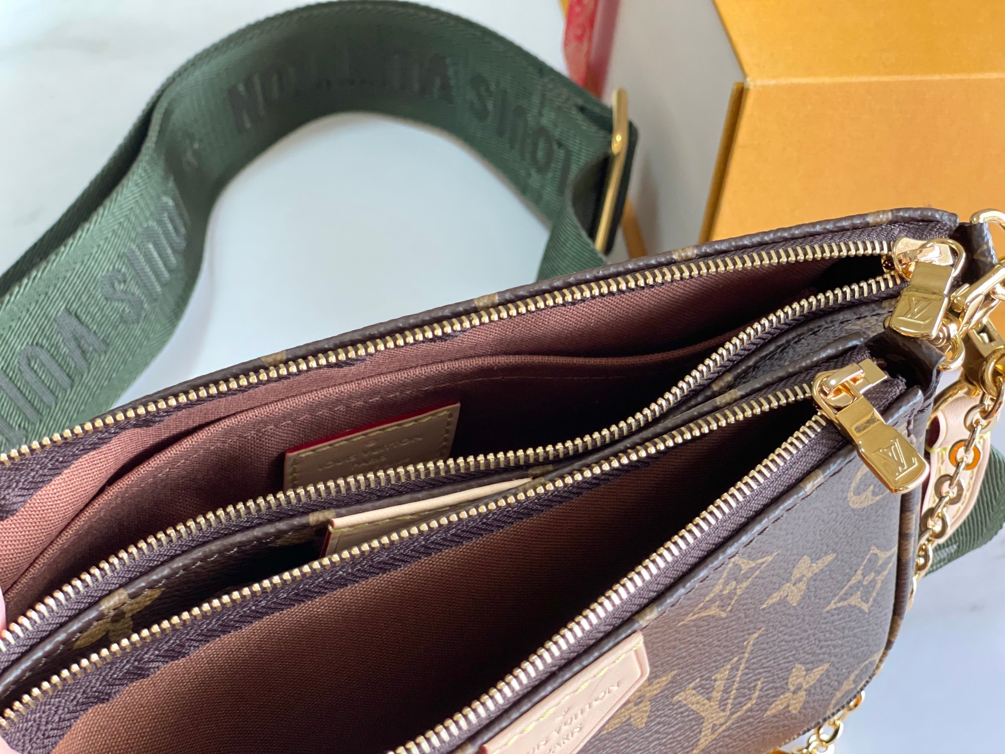 Louis Vuitton Haute Couture Classic Luxury Handbag Shoulder Crossbody 9