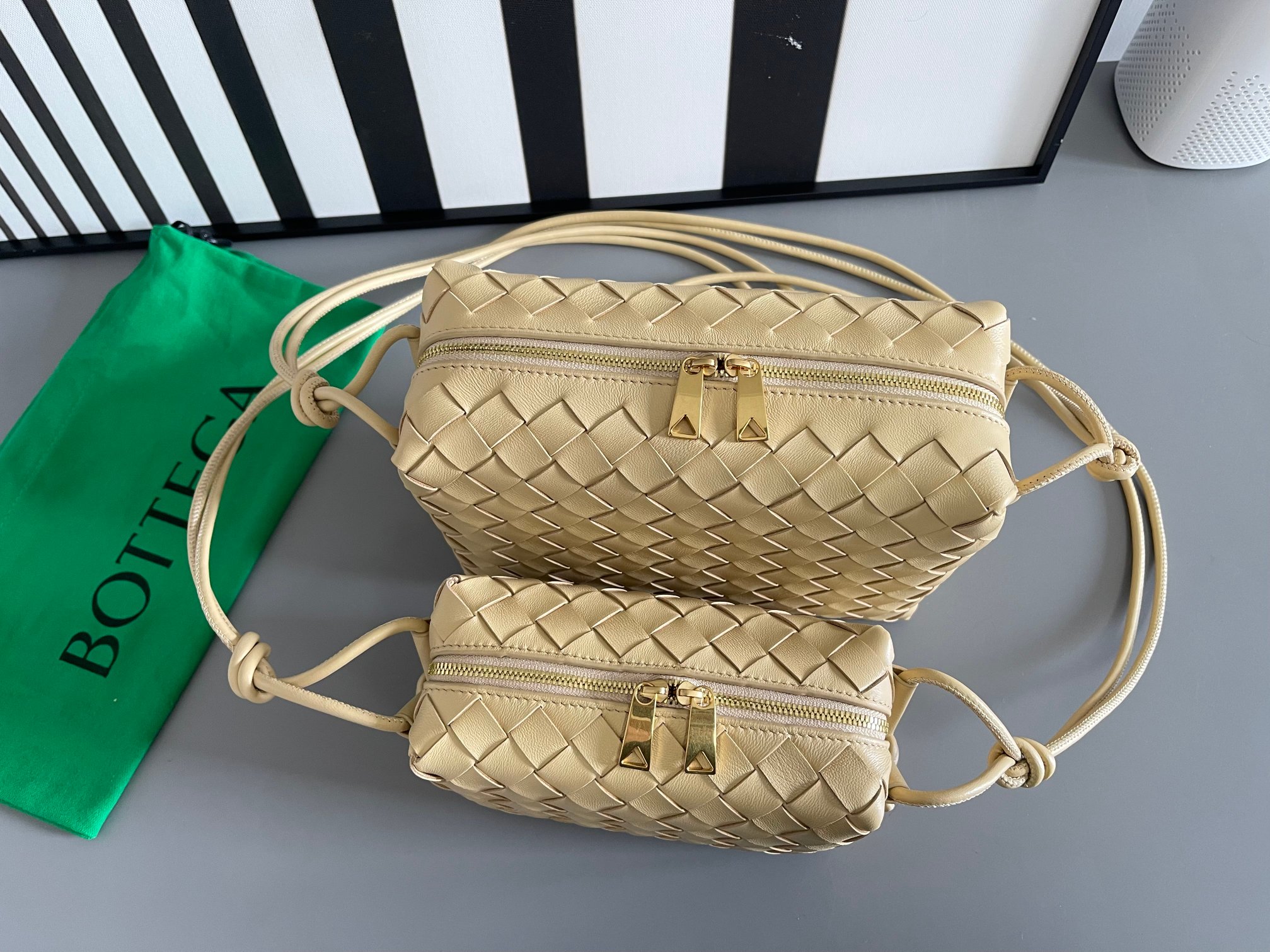Bottega Veneta BV new second generation size comparison chart: Oatmeal color