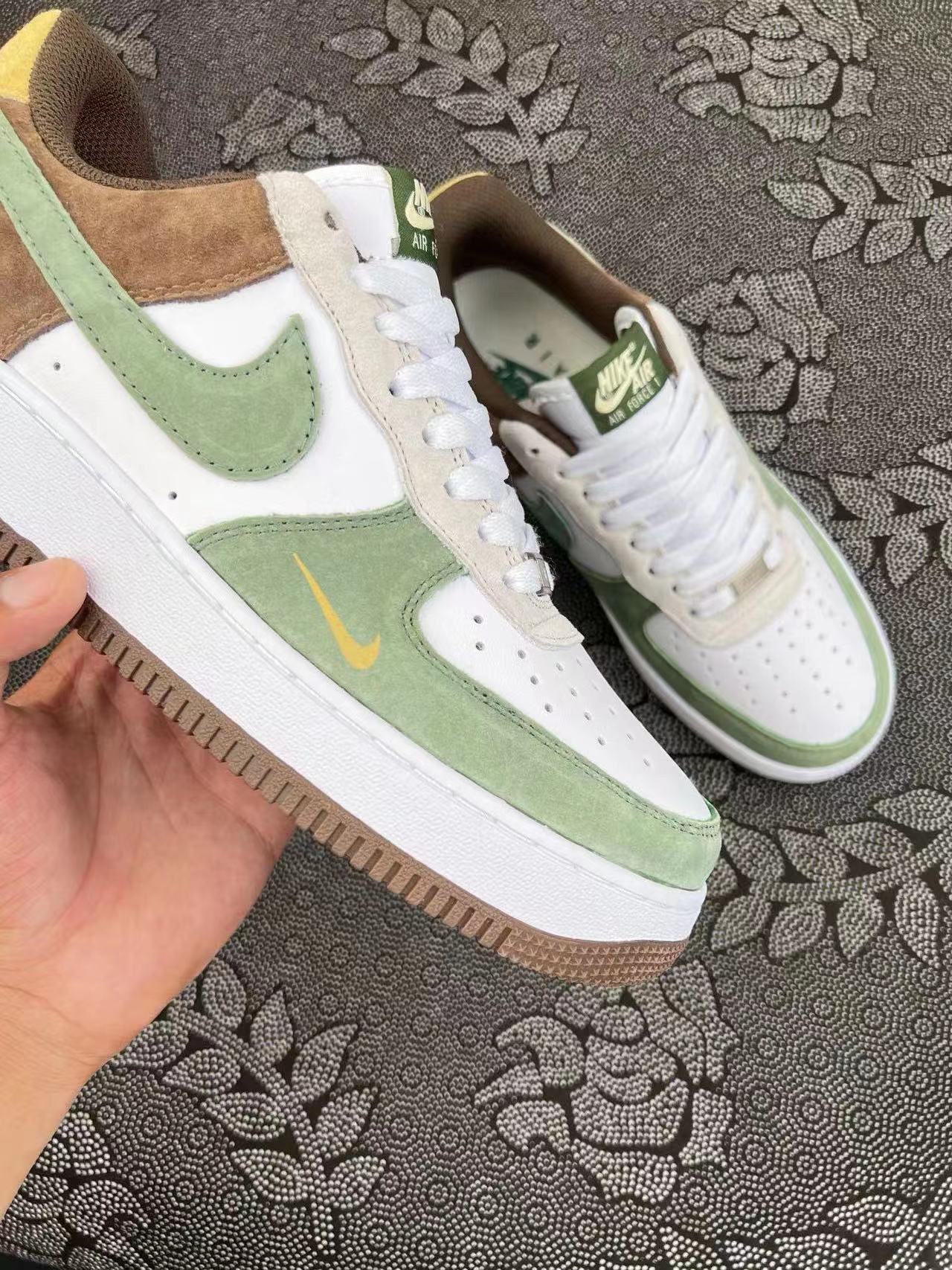 ? 正品定制 Af1 北面TNF联名系列 白粽绿配色低帮板鞋 ?