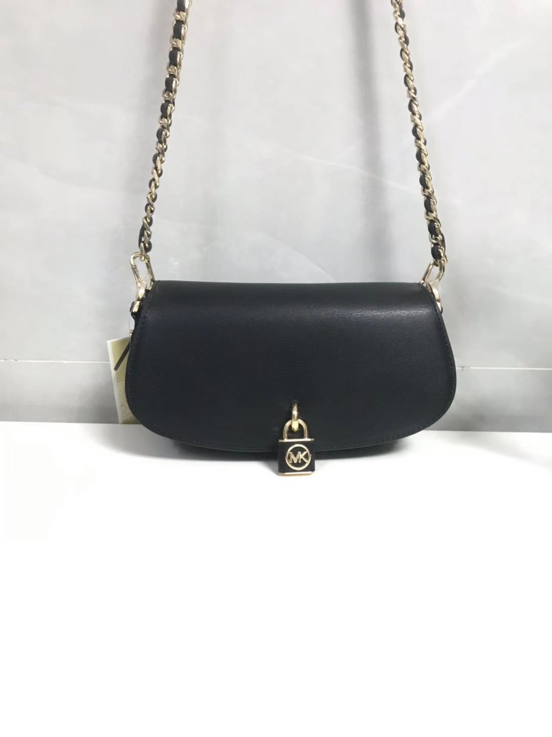 Michael Kors 链条马鞍包